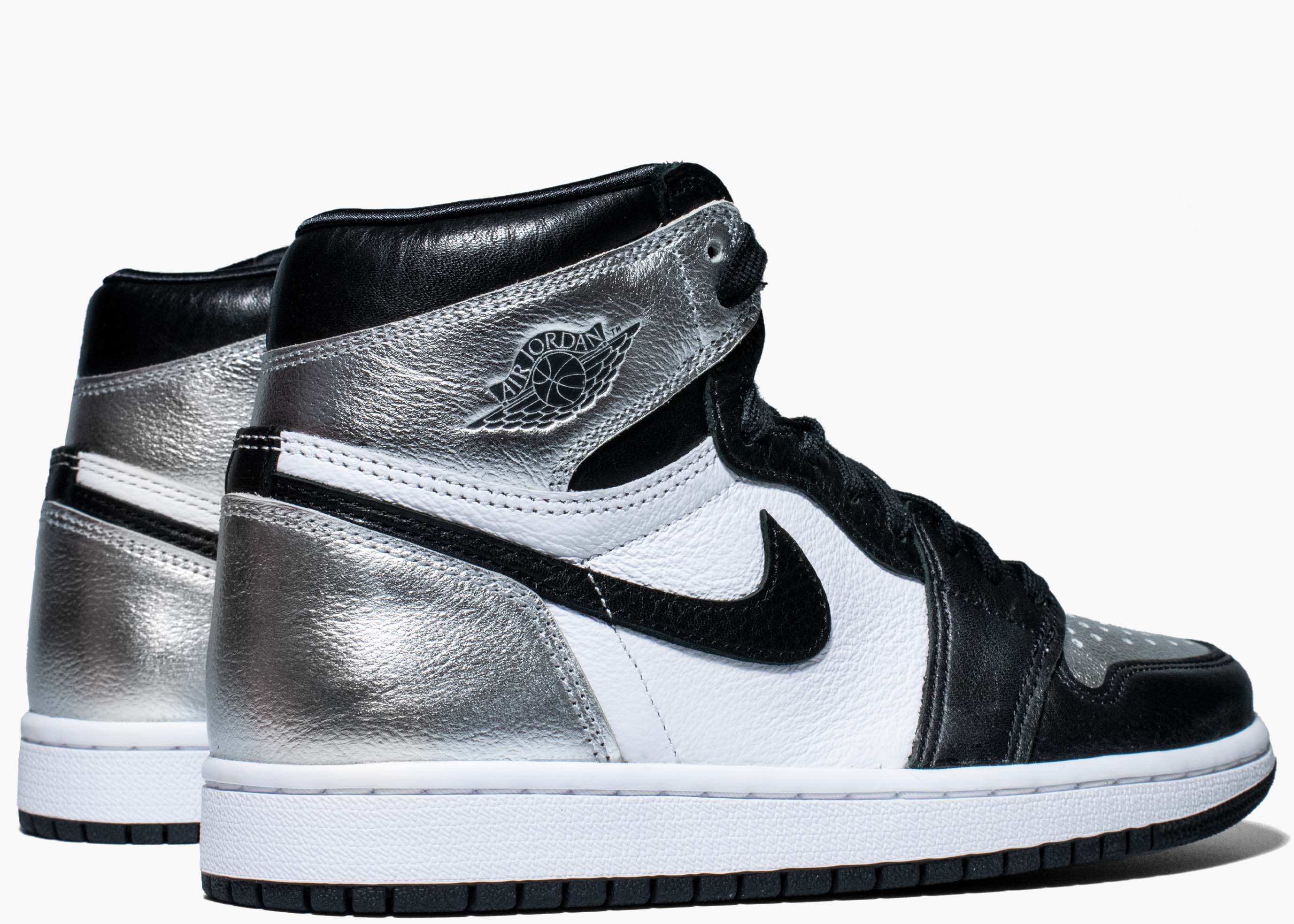 Jordan 1 Retro High Silver Toe (W) CD0461-001 Hype Clothinga Limited Edition