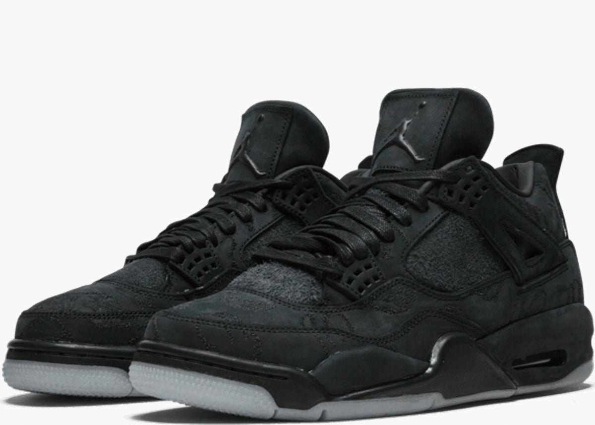  NIKE JORDAN 4 RETRO X KAWS BLACK 930155-001 HYPE CLOTHINGA LIMITED EDITION