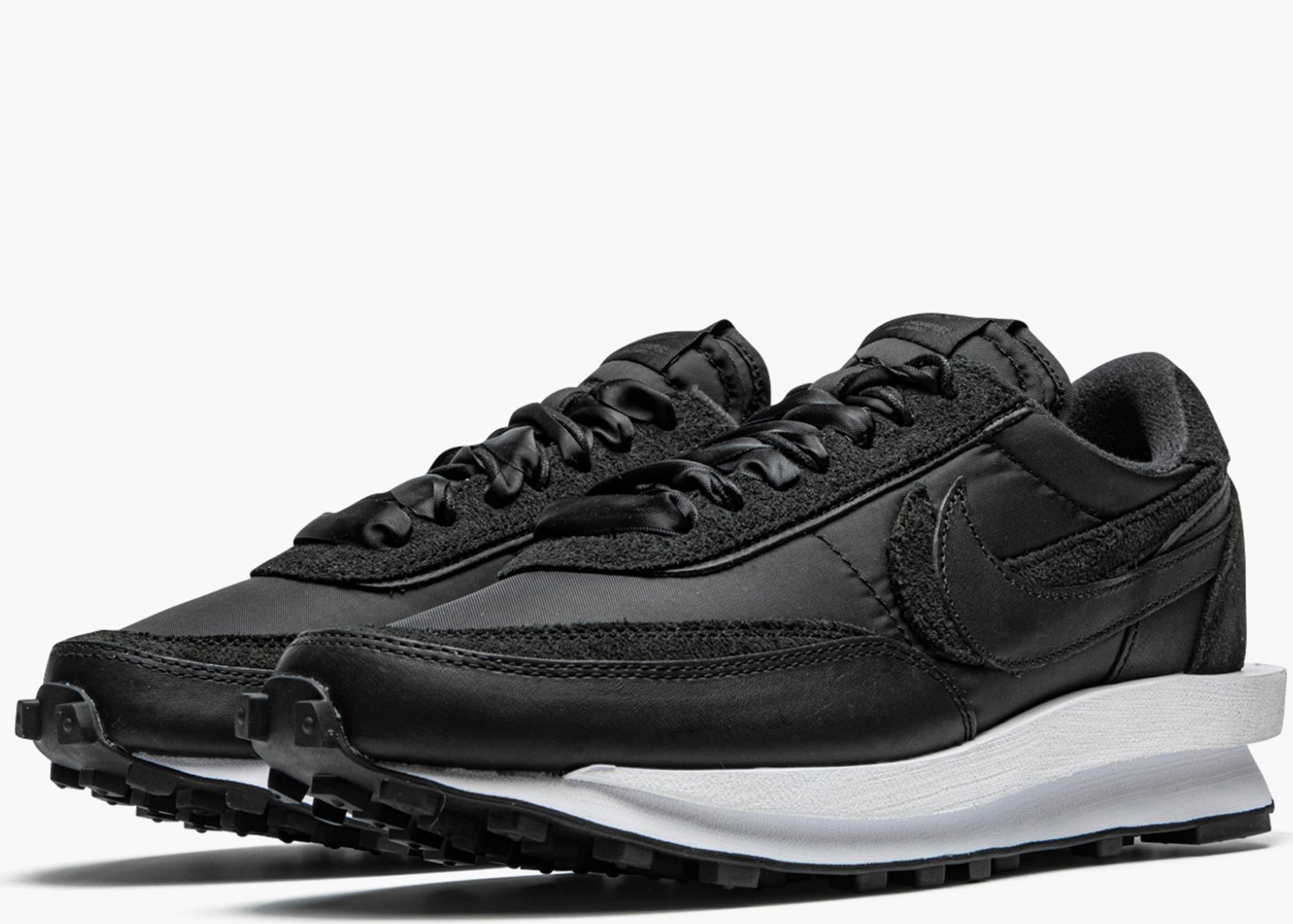 NIKE LD WAFFLE X SACAI BLACK NYLON BV0073-002 HYPE CLOTHINGA LIMITED EDITION