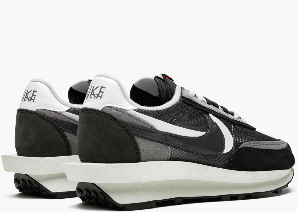NIKE SACAI LD WAFFLE BLACK ANTHRACITE BV0073-001 HYPE CLOTHINGA LIMITED EDITION