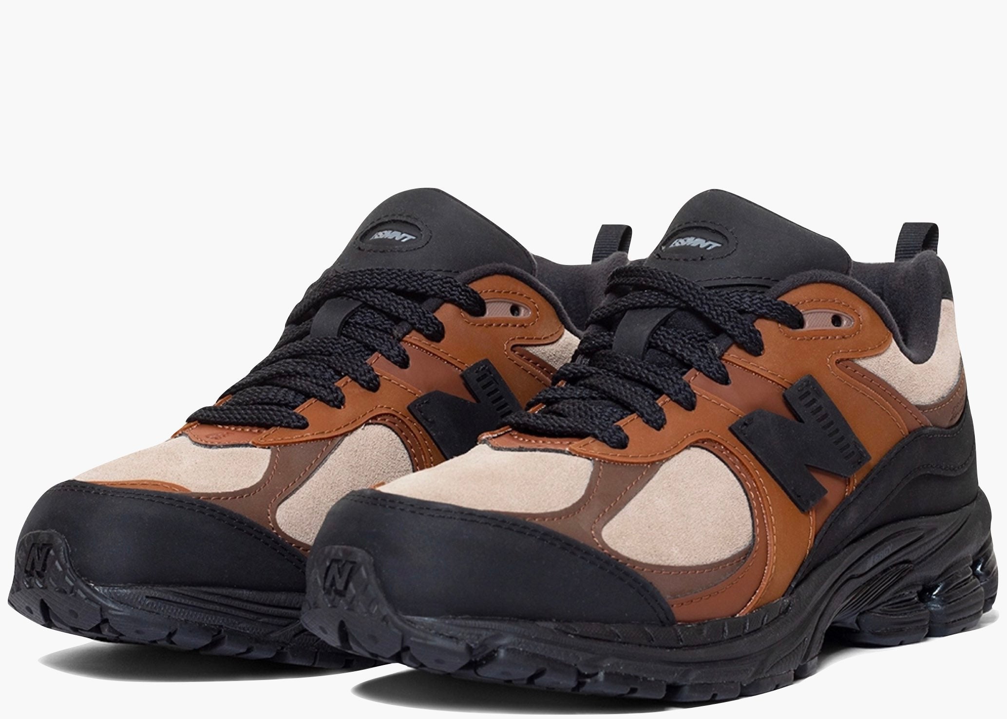 New Balance 2002R The Basement Earth Brown Hype clothinga Limited Edition
