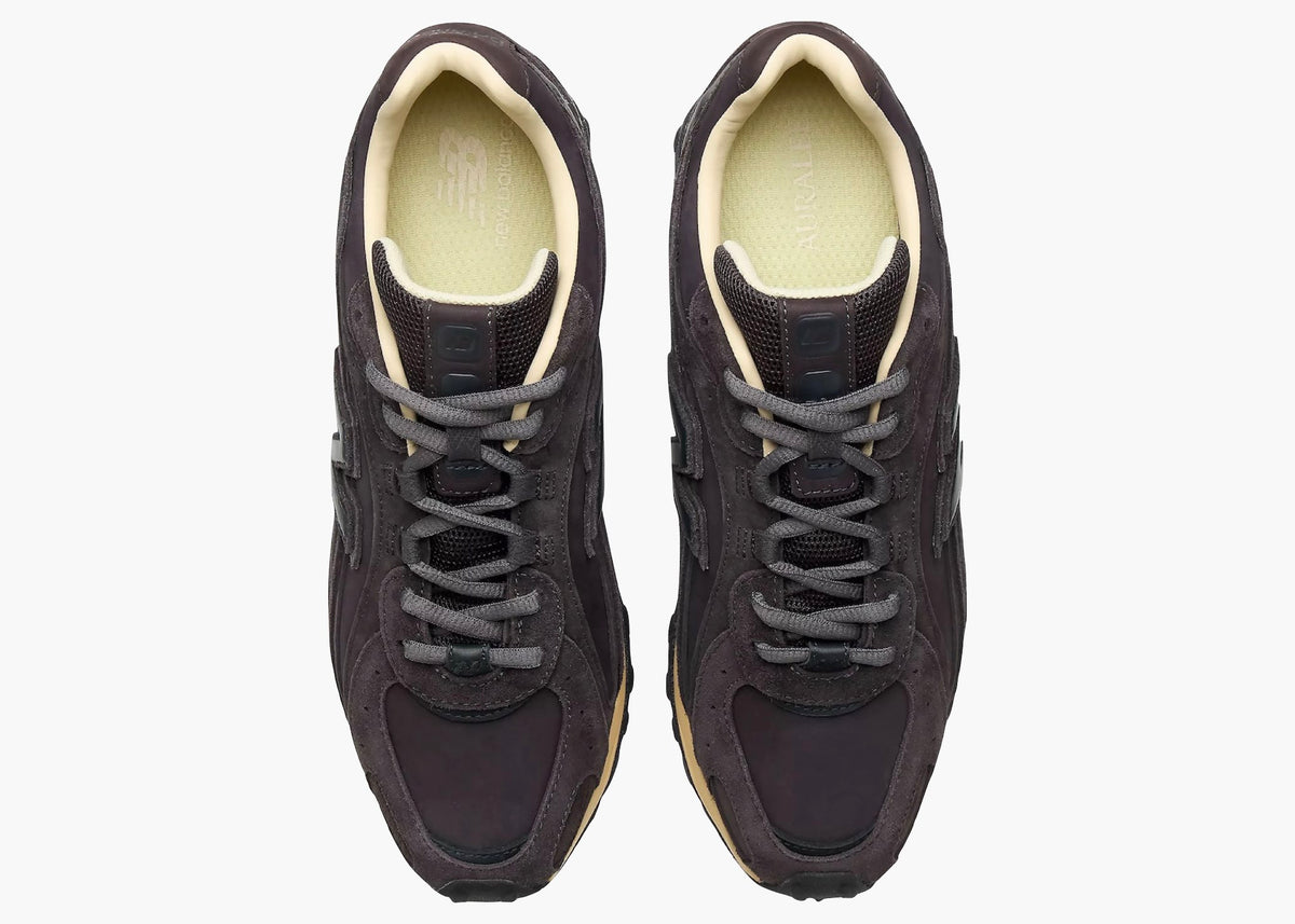 New Balance 204L Auralee Brown  U204L5I7 Hype Clothinga Limited Edition