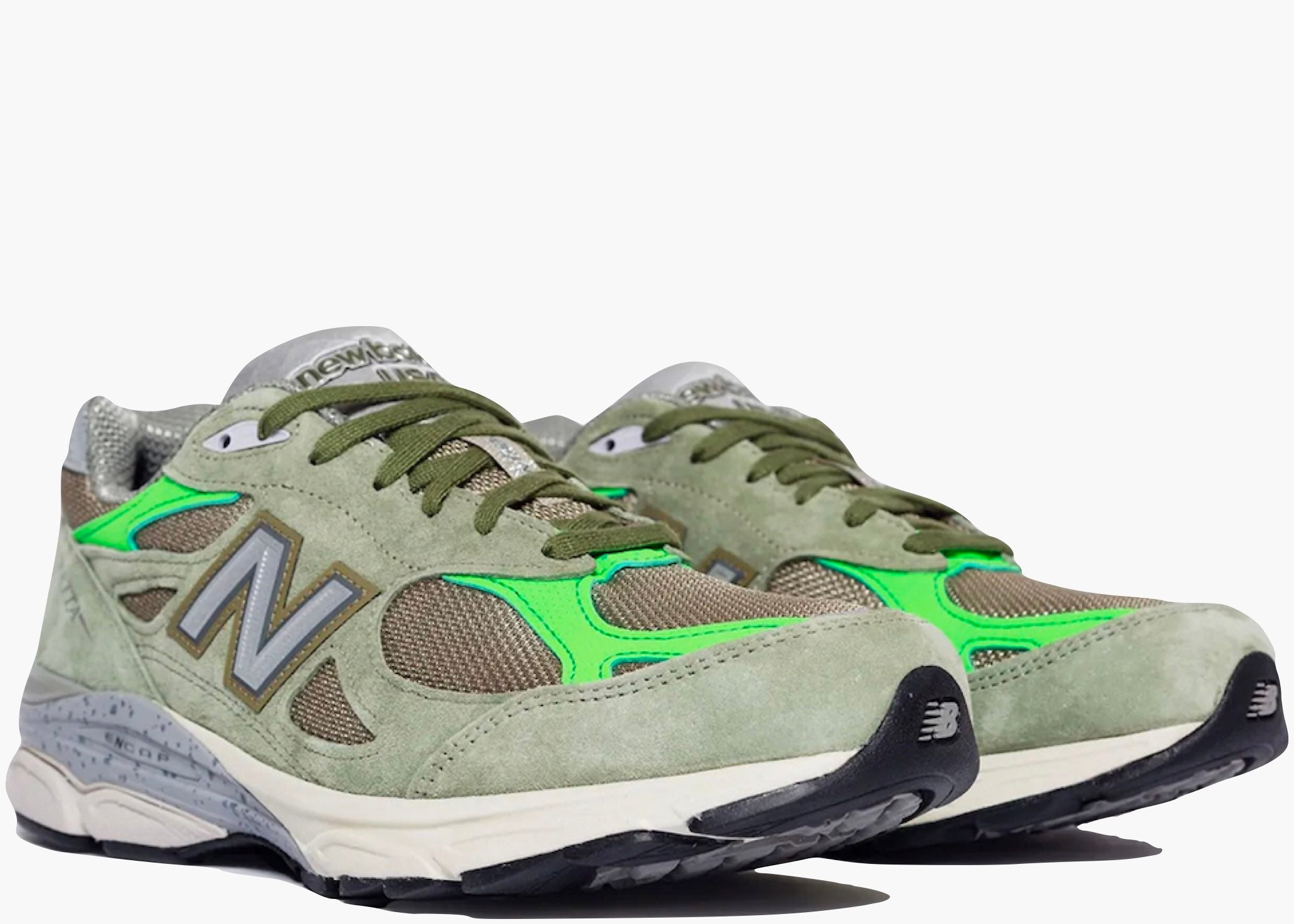 New Balance 990v3 Patta Keep Your Family Close Hype Clothinga Limited Edition