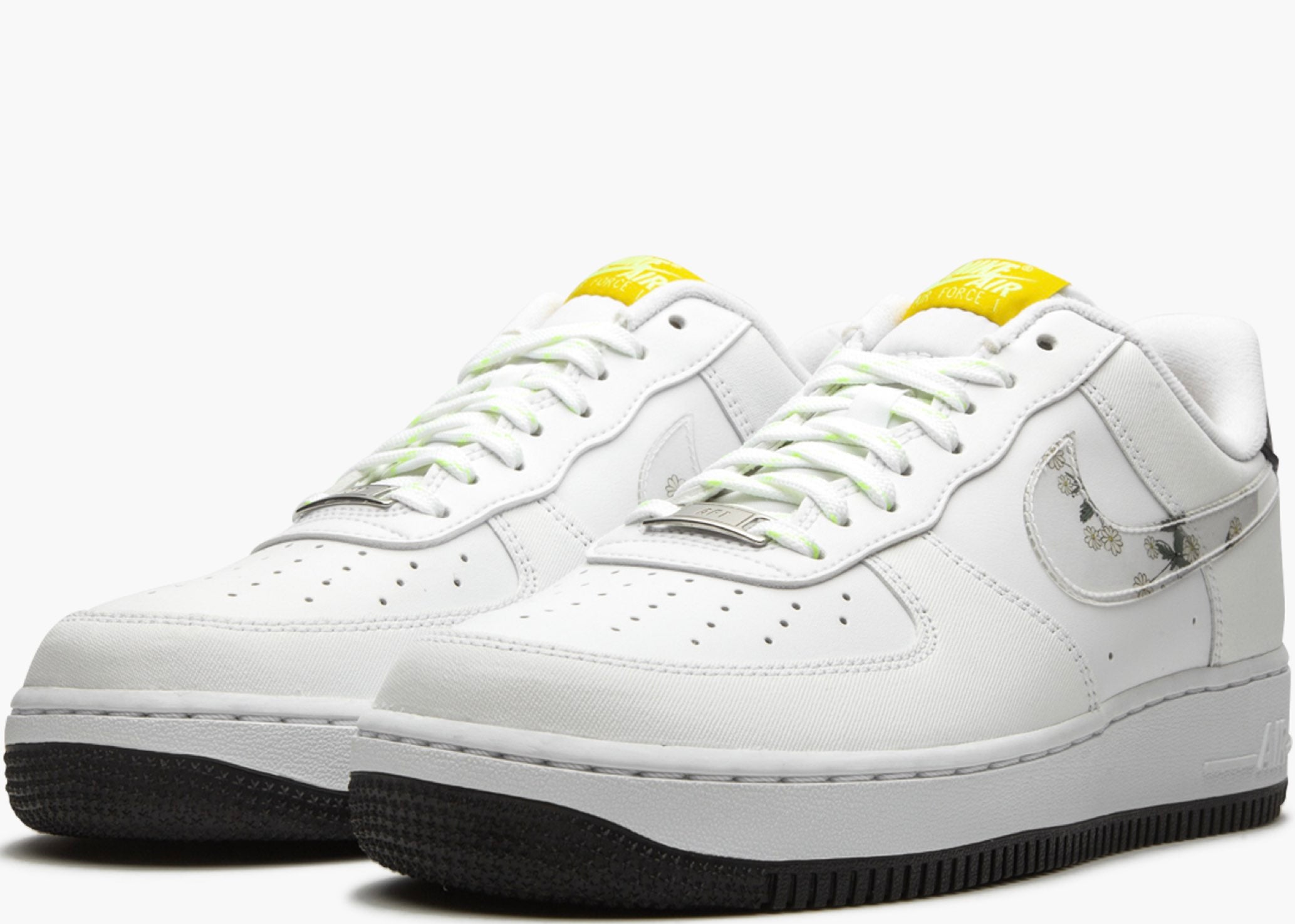 Nike Air Force 1 Low Daisy CW5571-100 Hype Clothinga