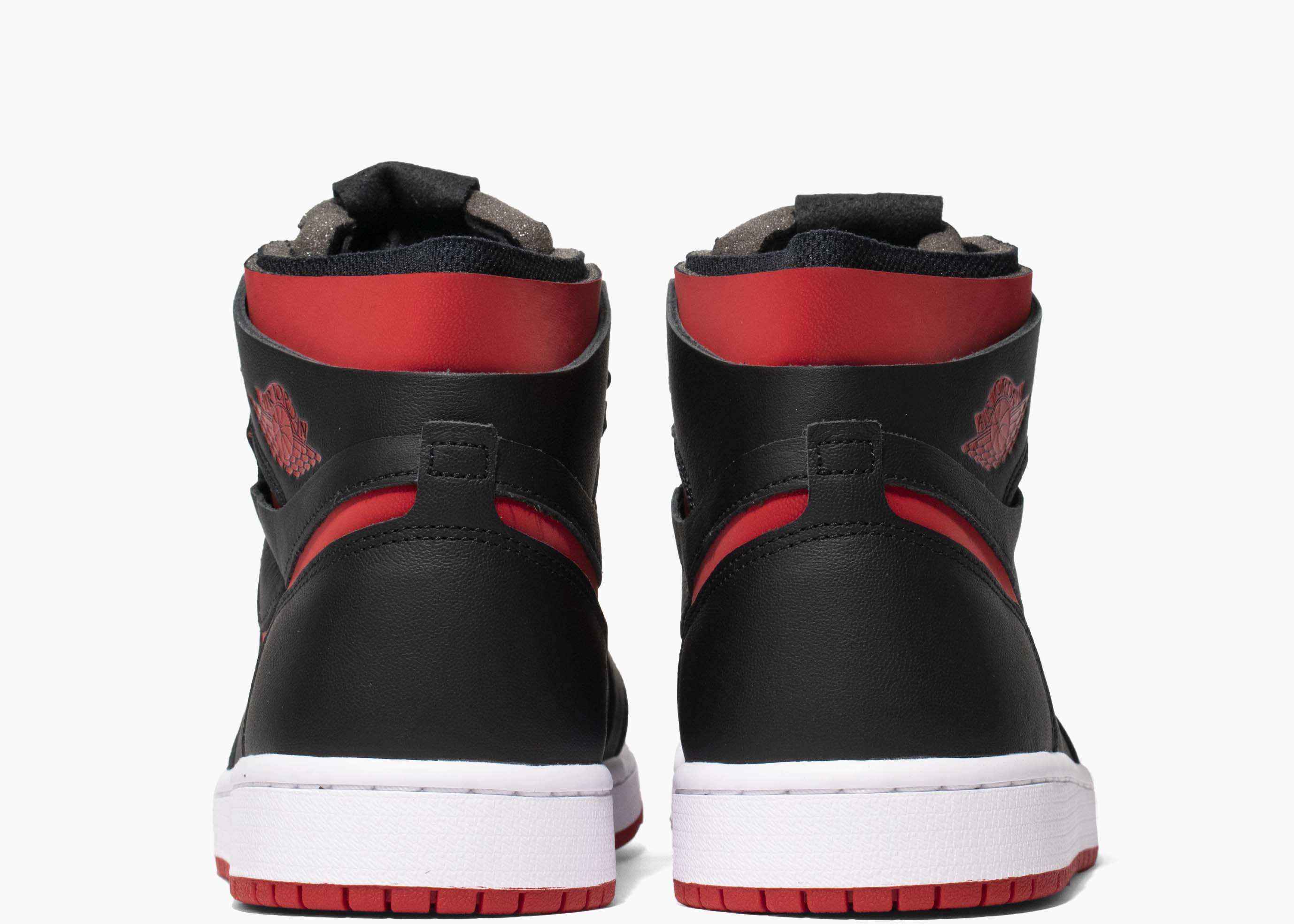 Nike Air Jordan 1 High Zoom CMFT Bred (W) Hype Clothinga Limited Edition