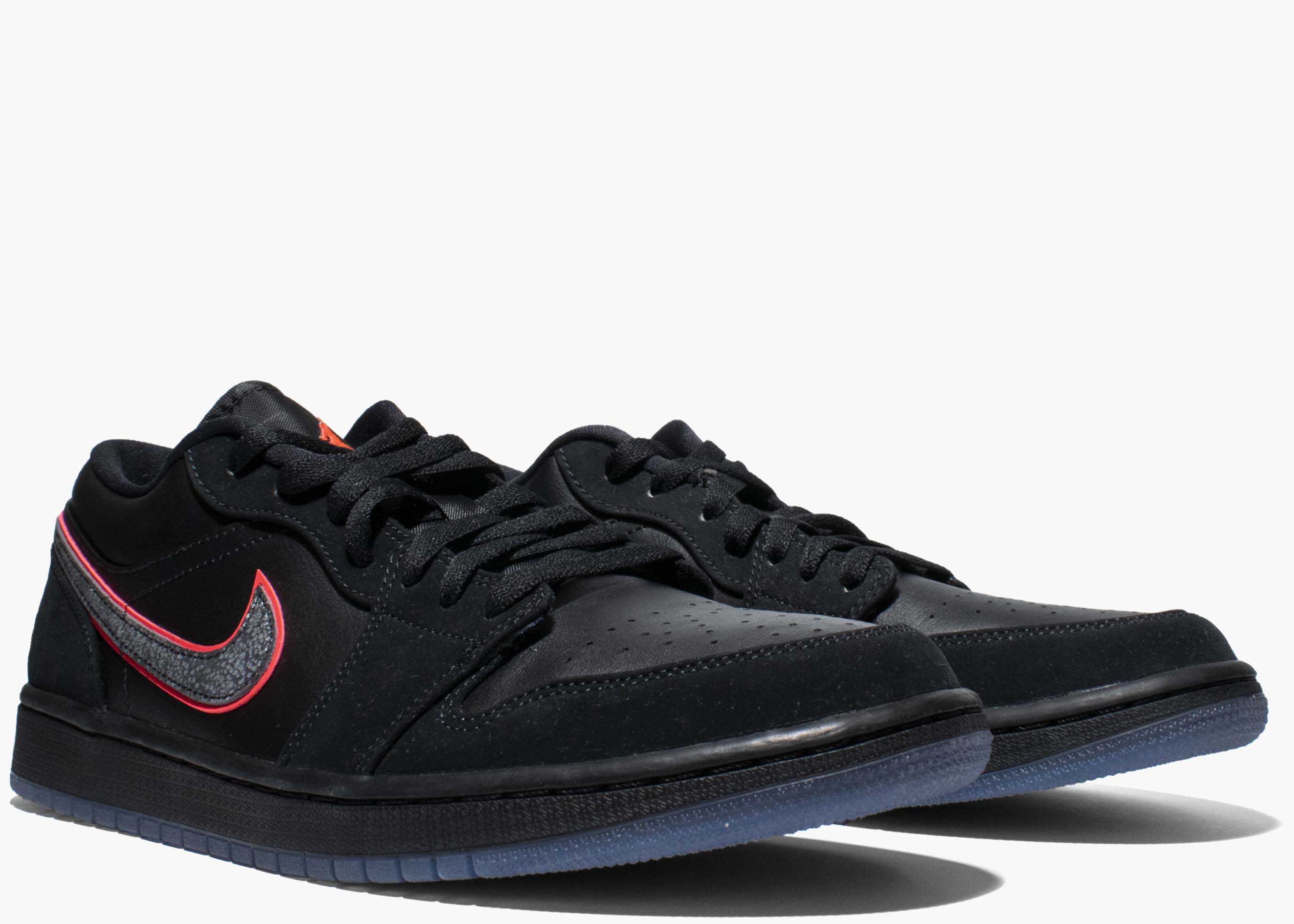 Nike Air Jordan 1 Low Black Red Orbit CK3022-006 Hype Clothinga Limited Edition