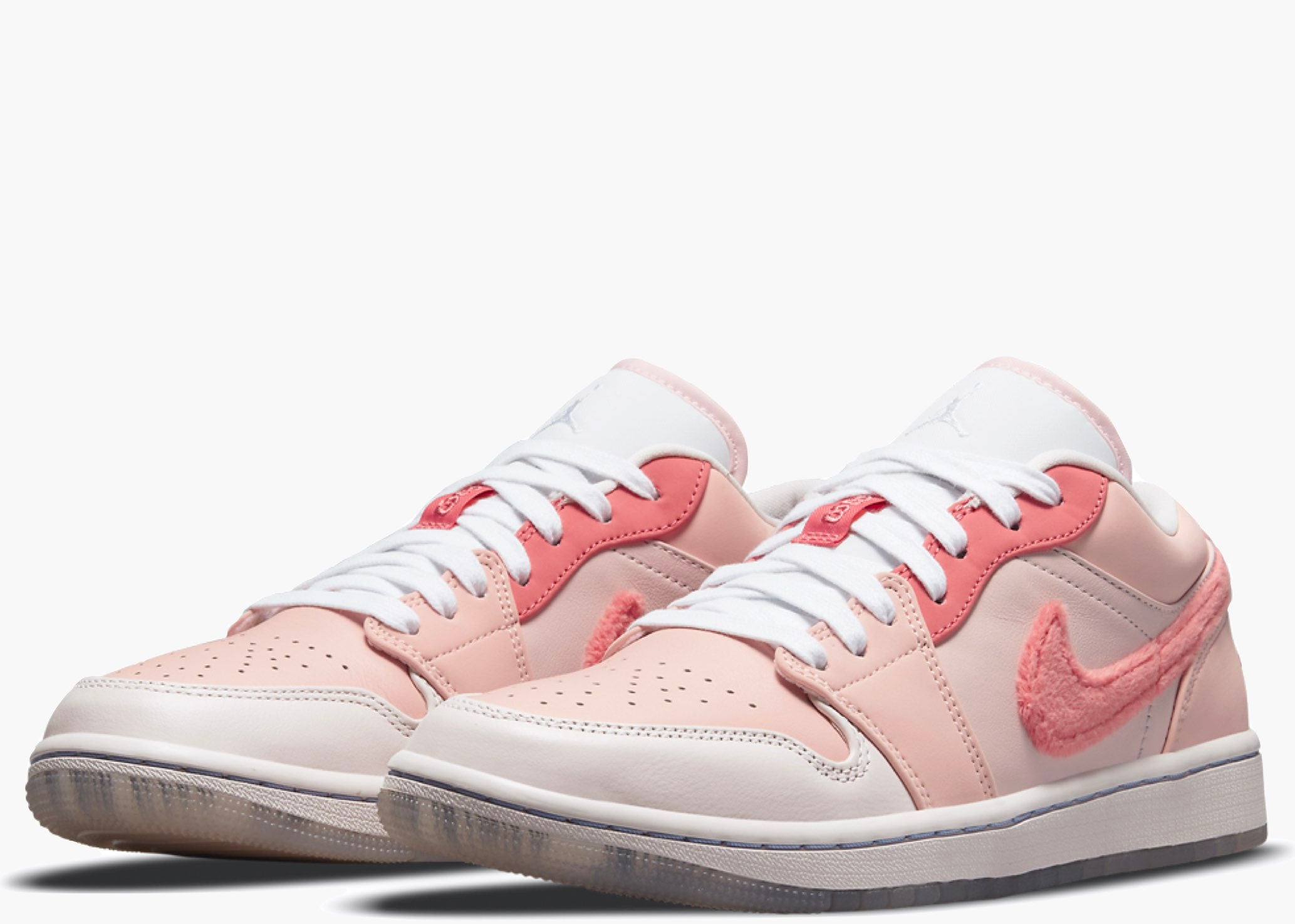 air-jordan-1-low-se-mighty-swooshers-pink-w