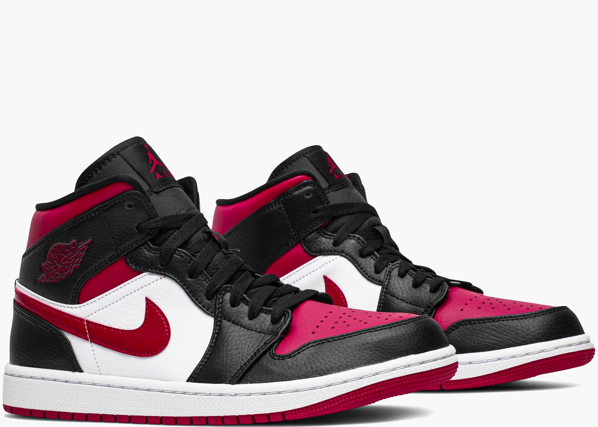 Nike Air Jordan 1 Mid Bred Toe 554724-066 Hype Clothinga