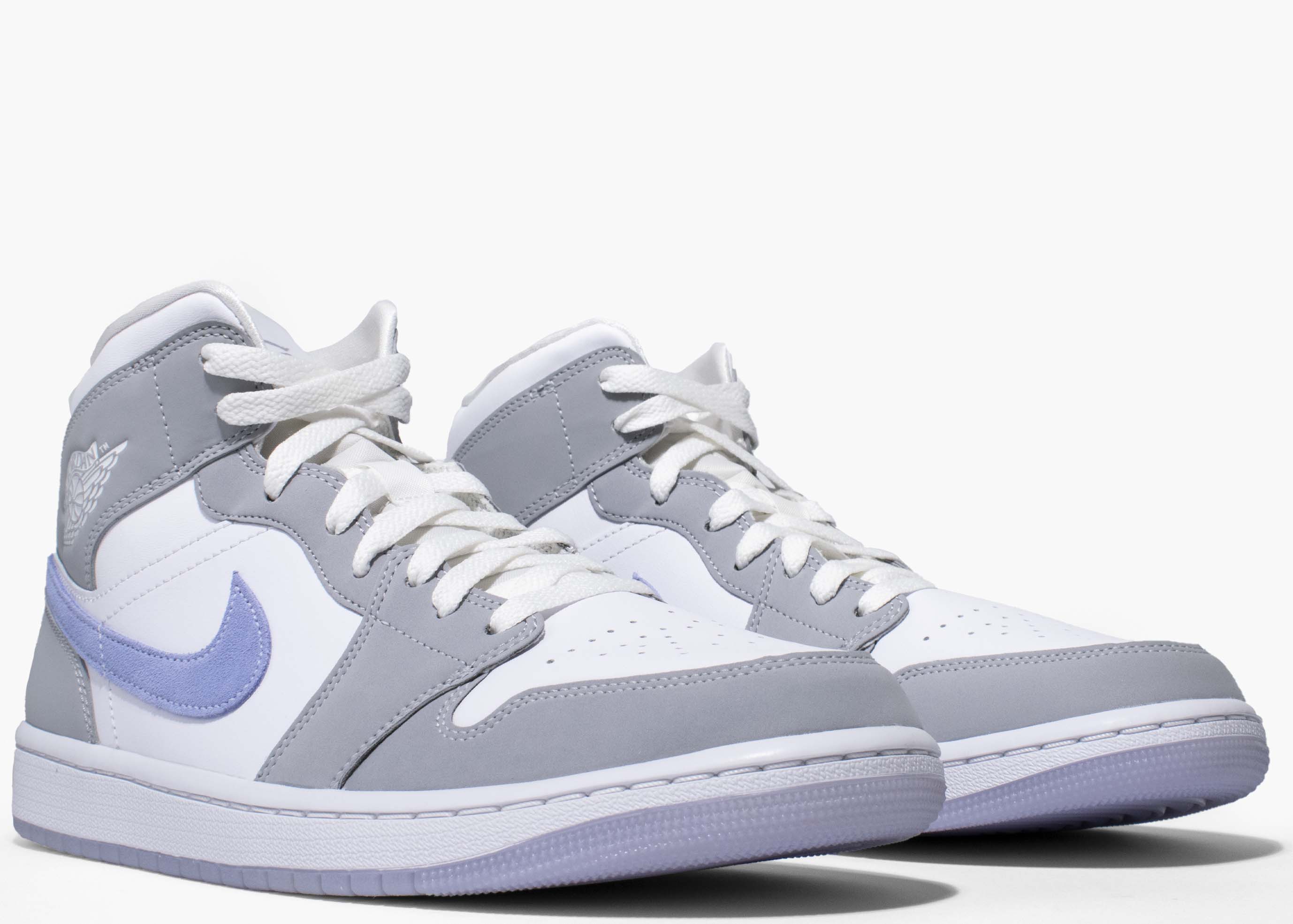 Nike Air Jordan 1 Mid Wolf Grey Aluminium (W) BQ6472-105 Hype Clothinga Limited Edition