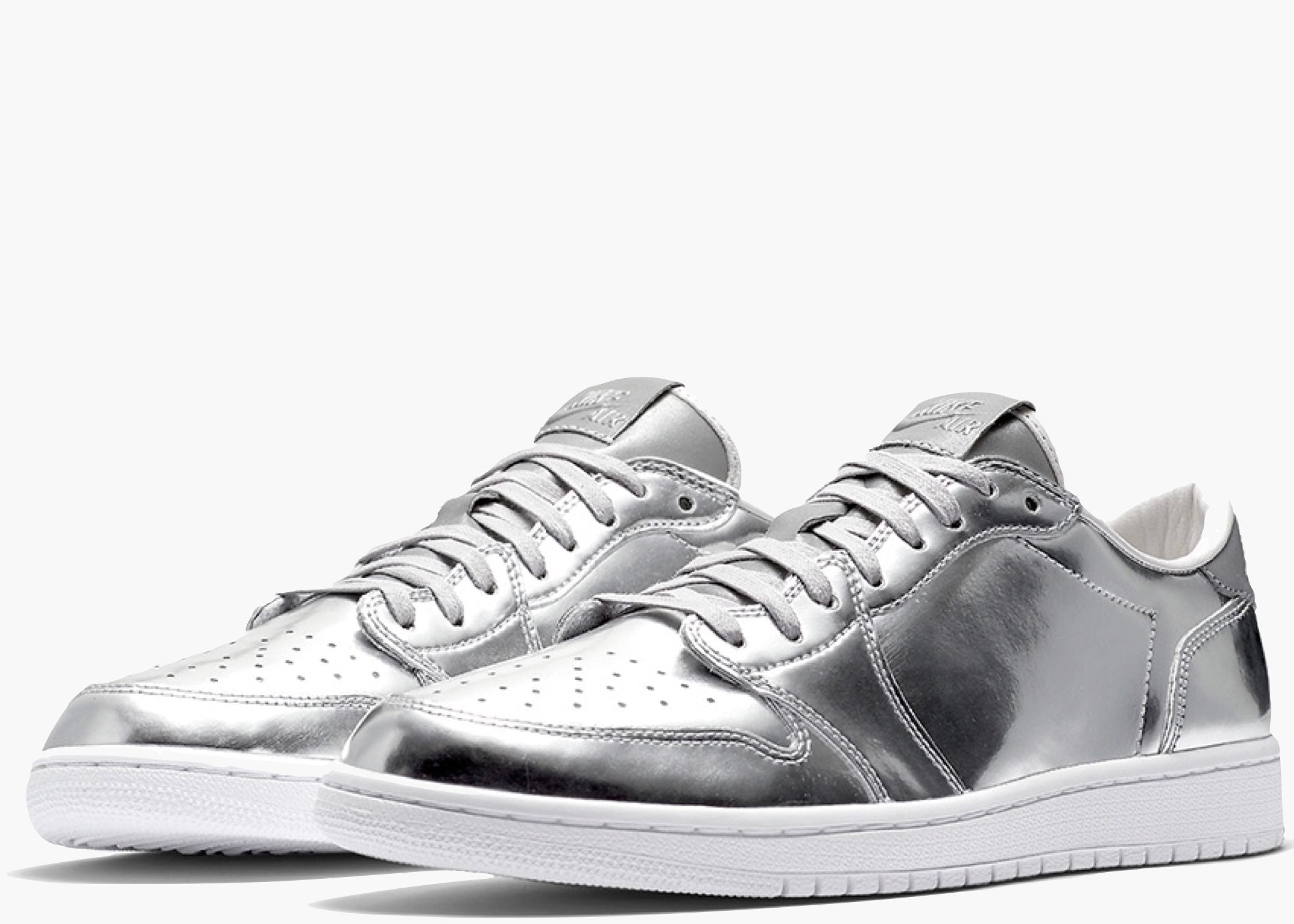 Nike Air Jordan 1 Retro Low Pinnacle Metallic Silver 852549-003 Hype Clothinga Limited Edition