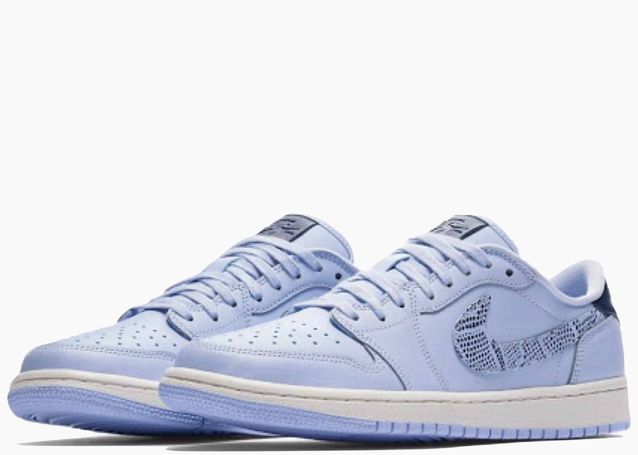 Nike Air Jordan 1 Retro Low Royal Tint (W) Hype Clothinga Limited Edition