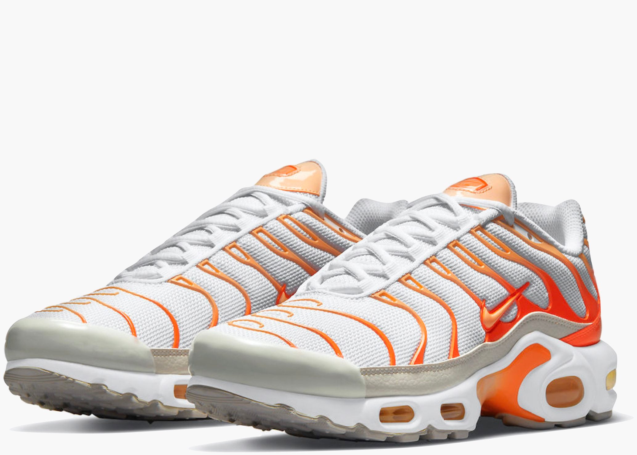 Nike Air Max Plus TN White Atomic Orange (W) DM3033-100 Hype Clothinga Limited Edition