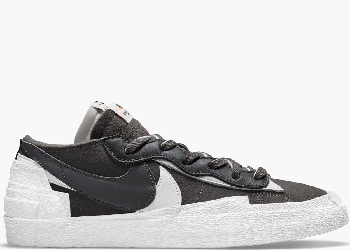 Nike Blazer Low sacai Iron Grey