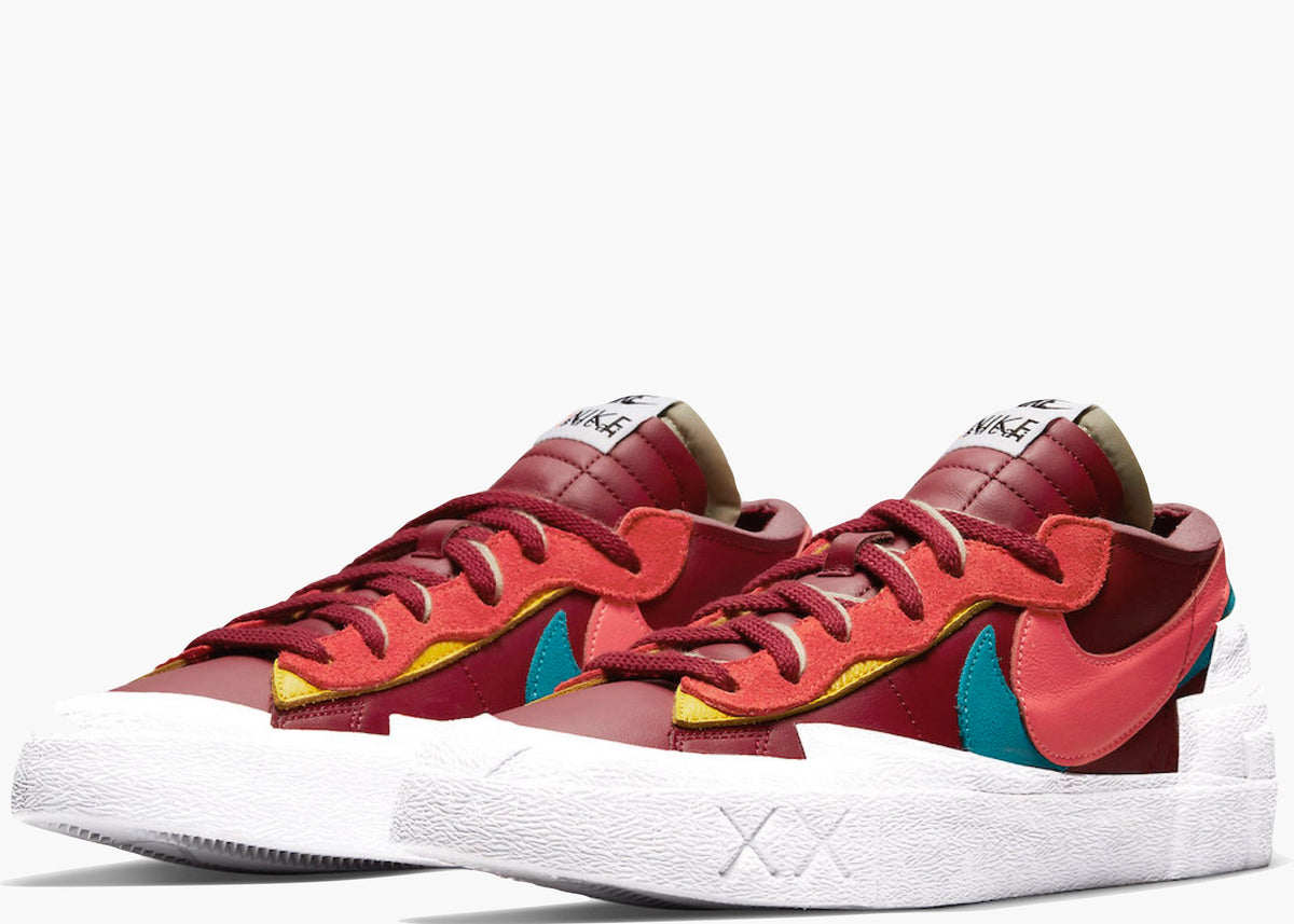 Nike Blazer Low sacai KAWS Red Hype Clothinga Limited Edition