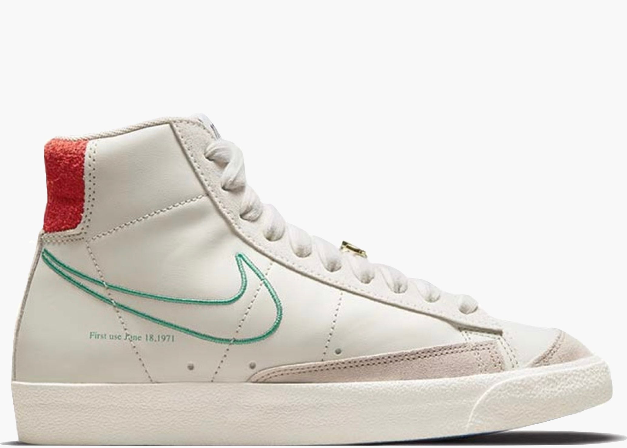 Nike Blazer Mid 77 SE First Use Light Bone (W)