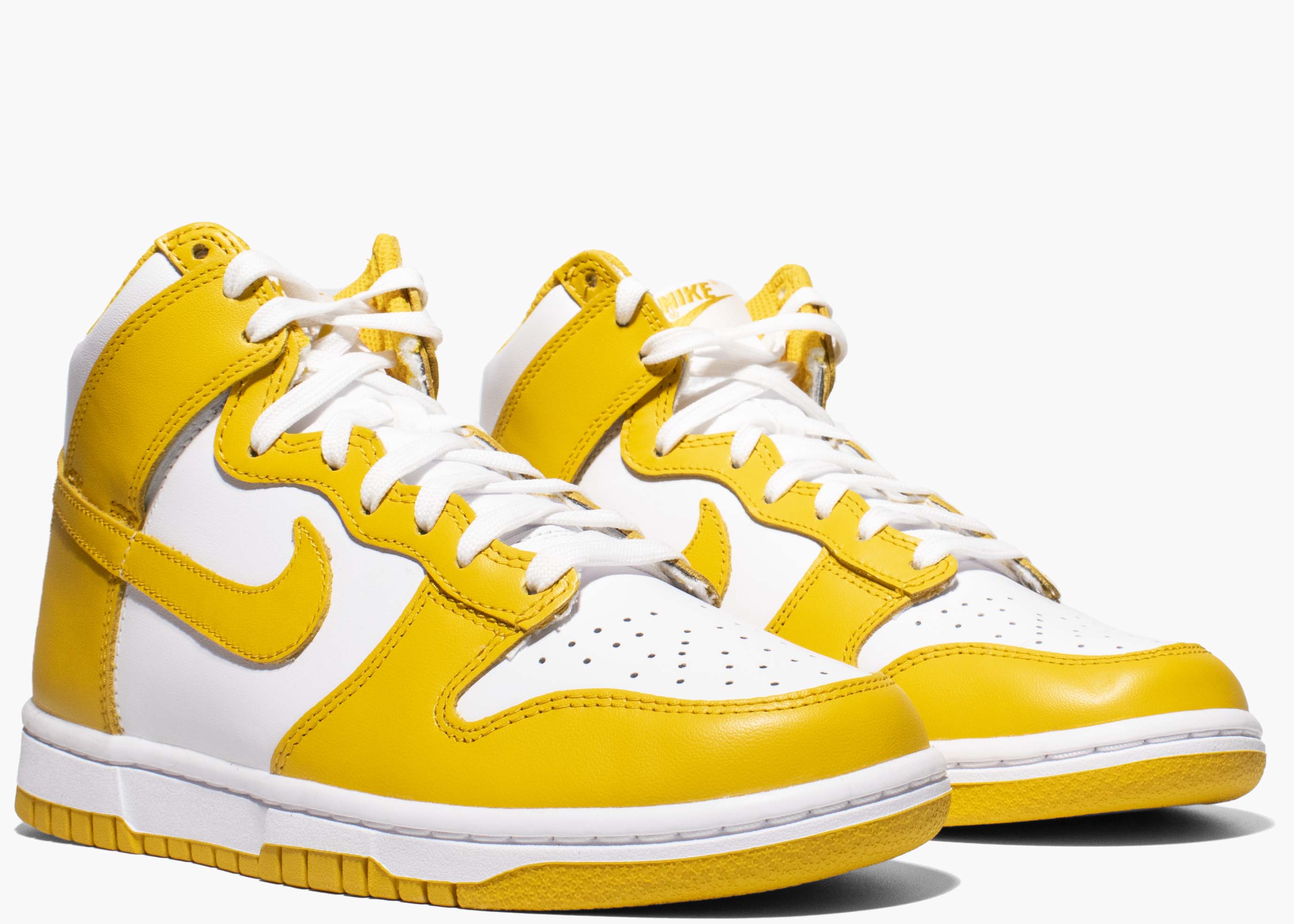 Nike Dunk High Dark Sulfur (W) 
DD1869-106 Hype Clothinga Limited Edition