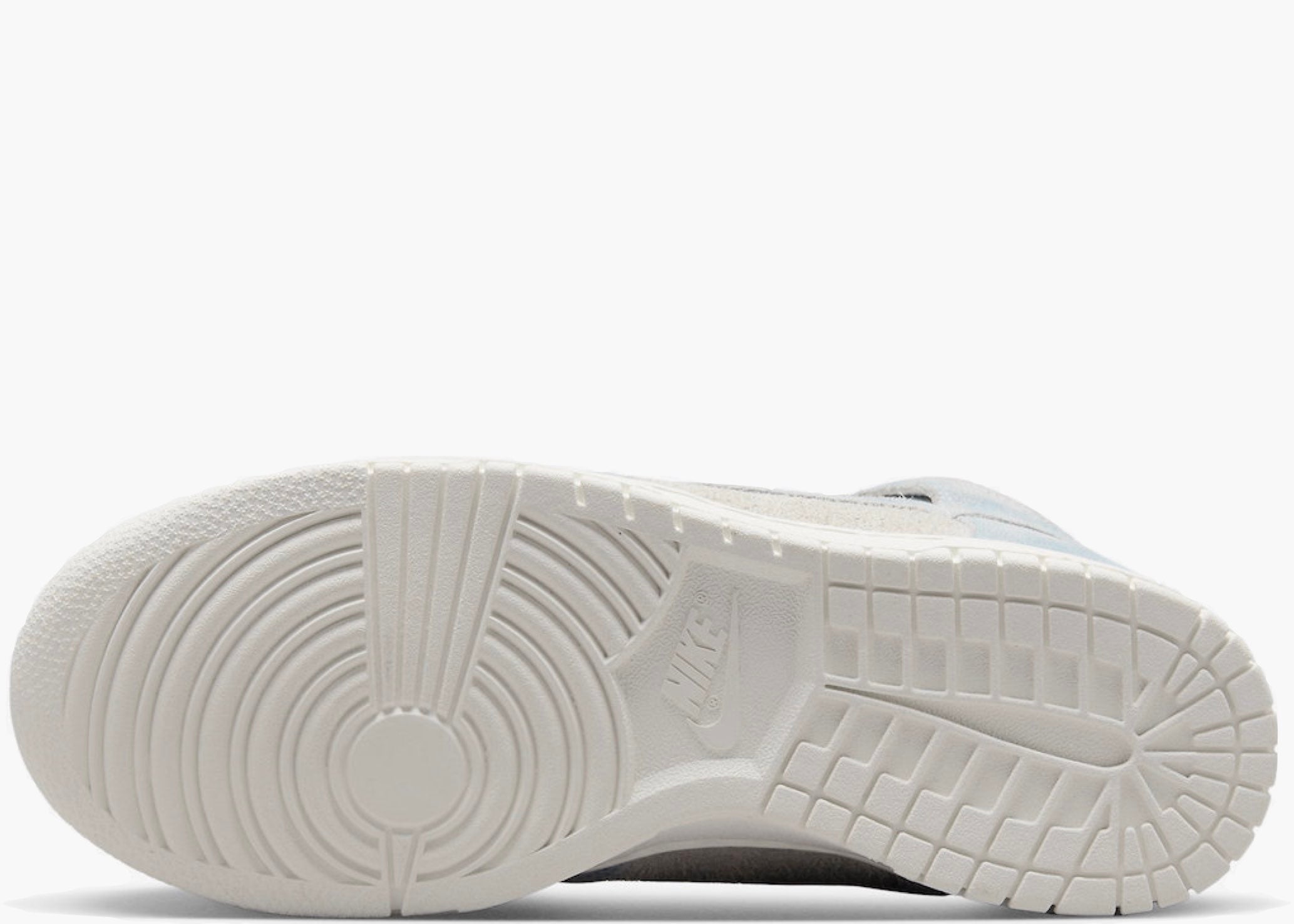 Nike Dunk High SE Clouds Celestine Blue (W) FD0882-400 Hype Clothinga Limited Edition