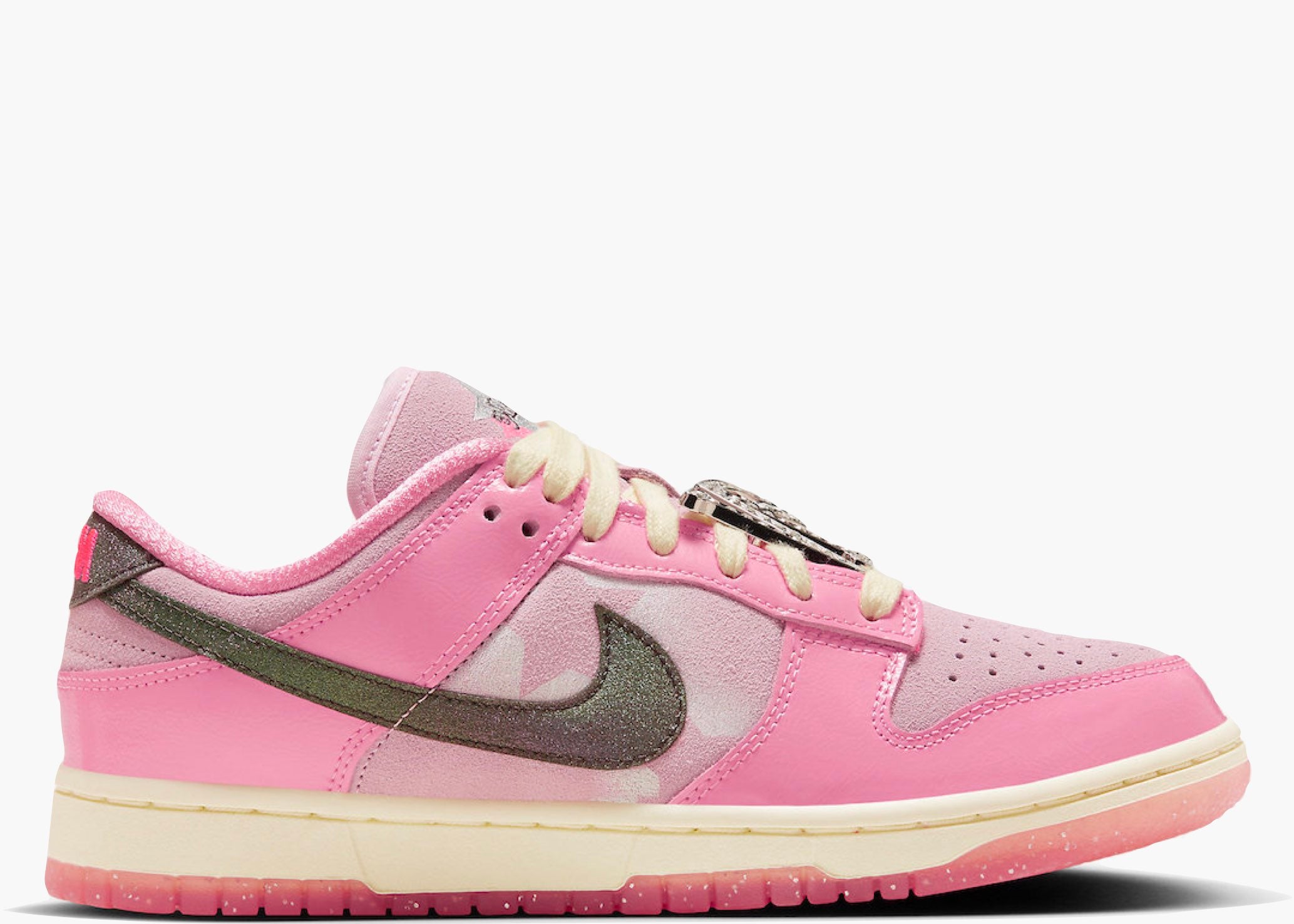 ‎Nike Dunk Low LX Barbie (Women's)   FN8927-621 Hype Clothinga Limited Edition