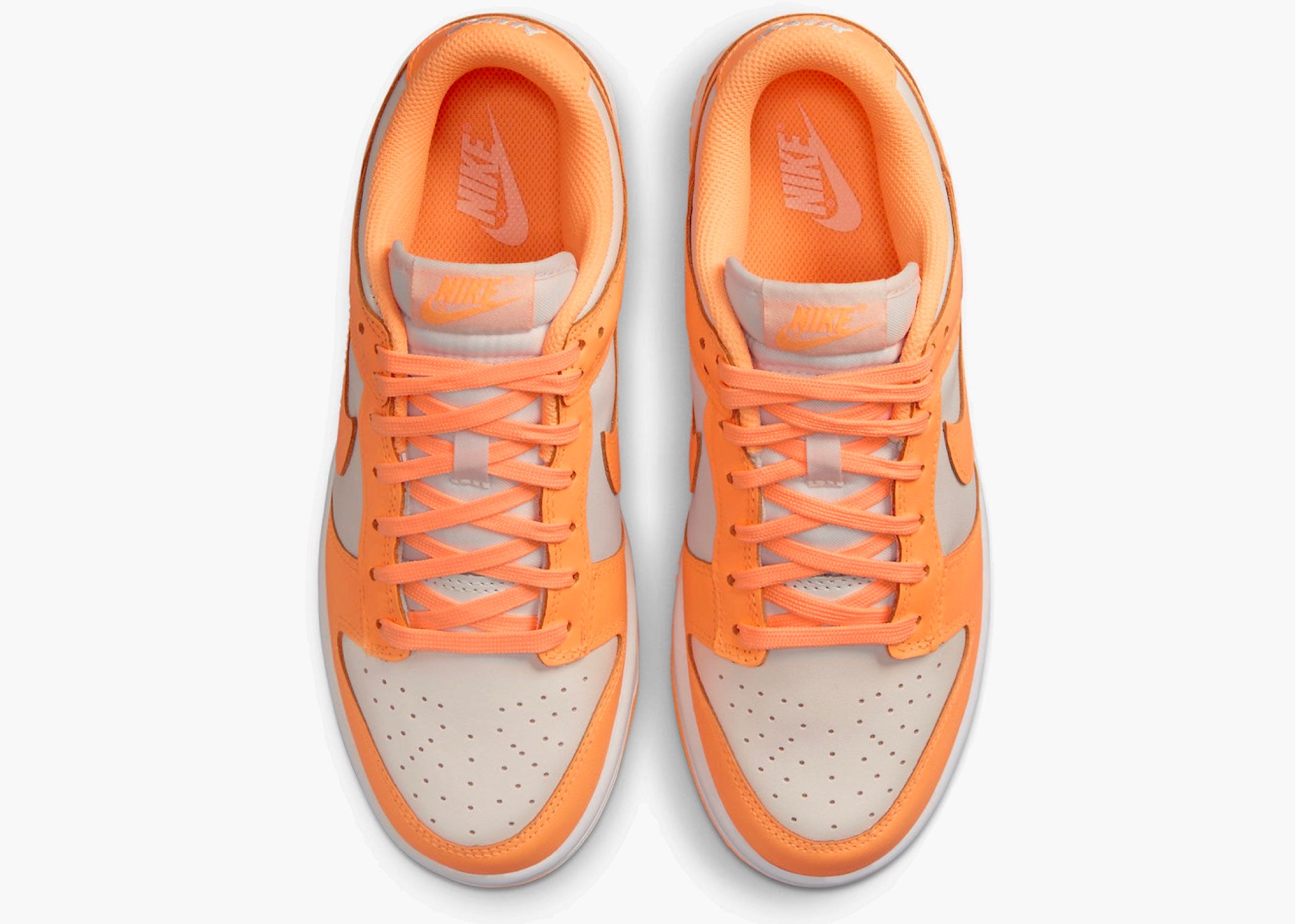 Nike Dunk Low Peach Cream (W) Hype clothinga Limited Edition