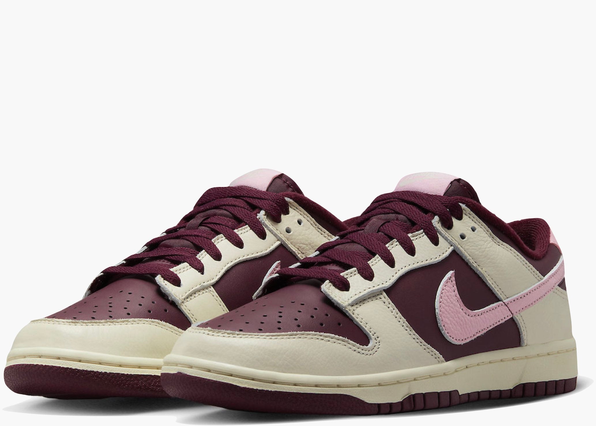 Nike Dunk Low Retro PRM Valentine's Day (2023) Hype Clothinga Limited Edition