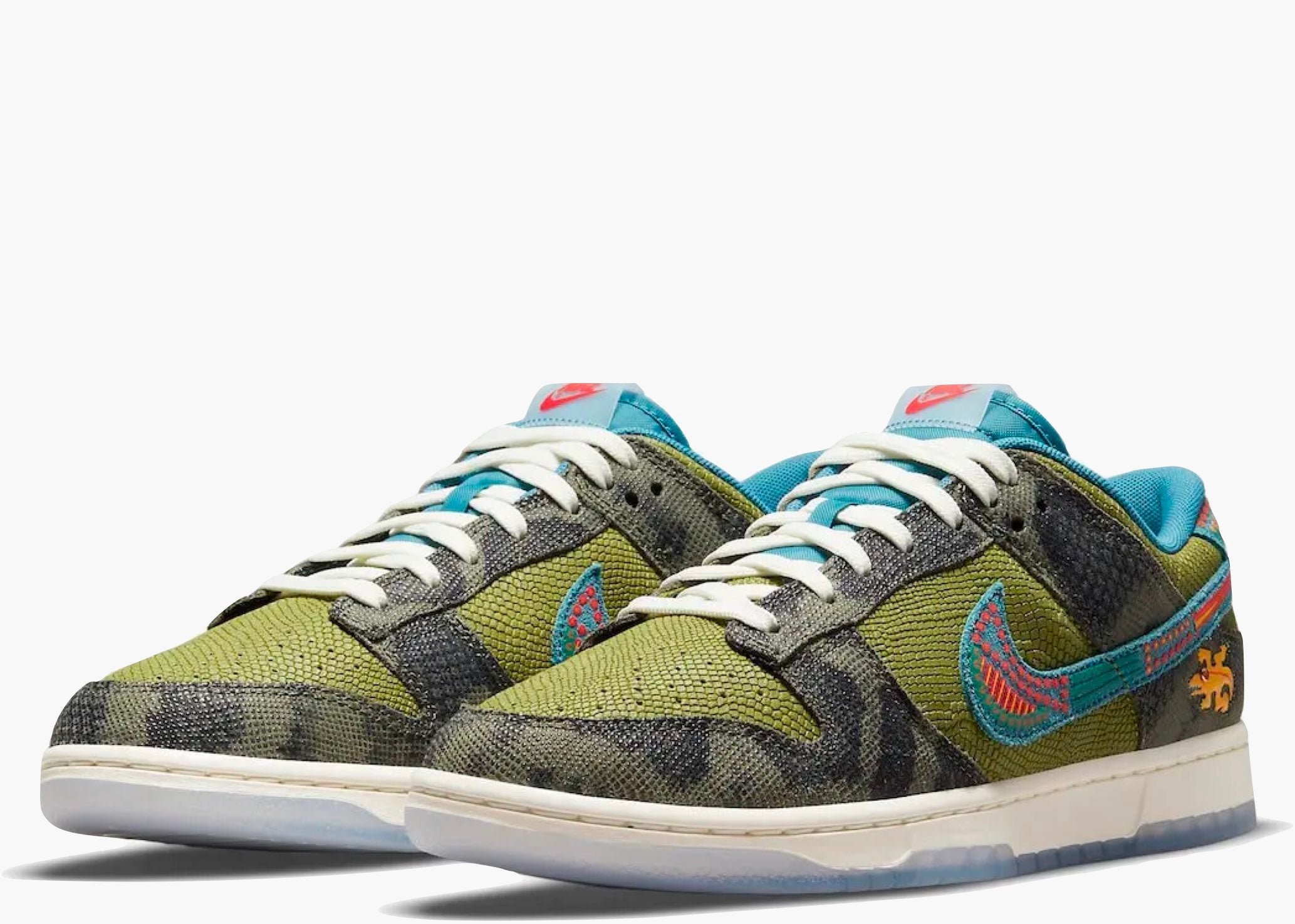 Nike Dunk Low Siempre Familia DO2160-335 Hype Clothinga Limited Edition