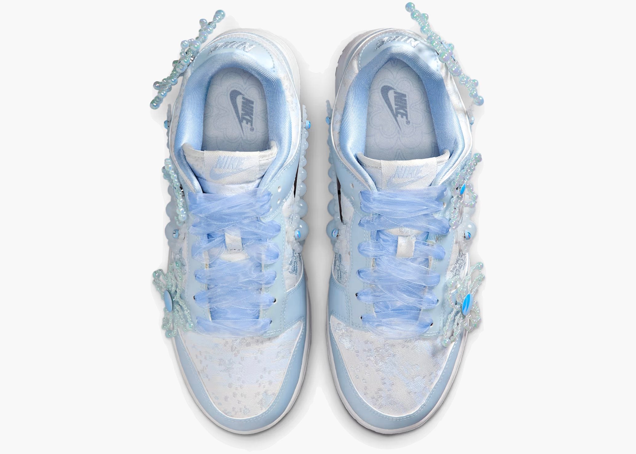 Nike Dunk Low Susan Fang Artist Collection (W) HV8575-100 Hype Clothinga Limited Edition 