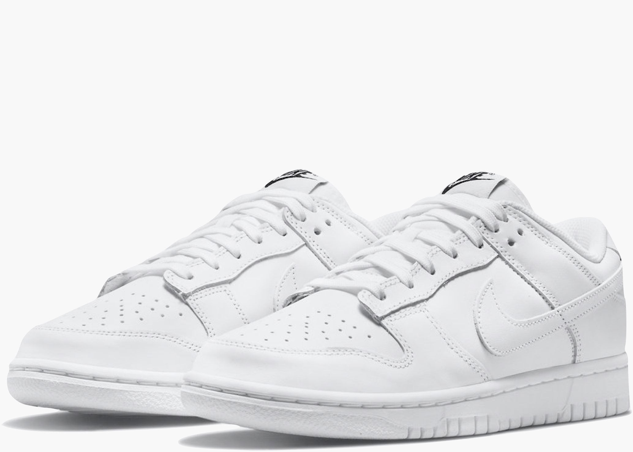 Nike Dunk Low Triple White (2021) (W)