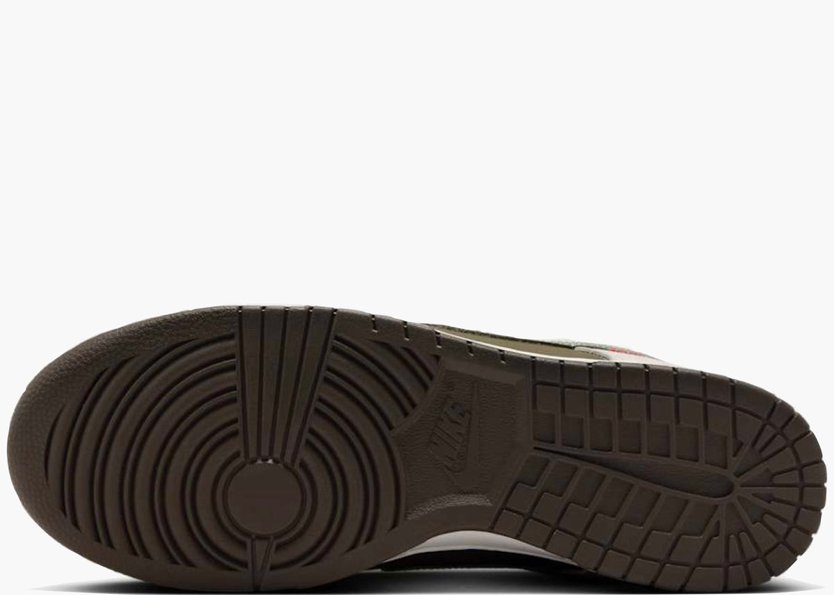 Nike Dunk Low Year of The Snake (2025) HV5980-231 Hype Clothinga Limited Edition