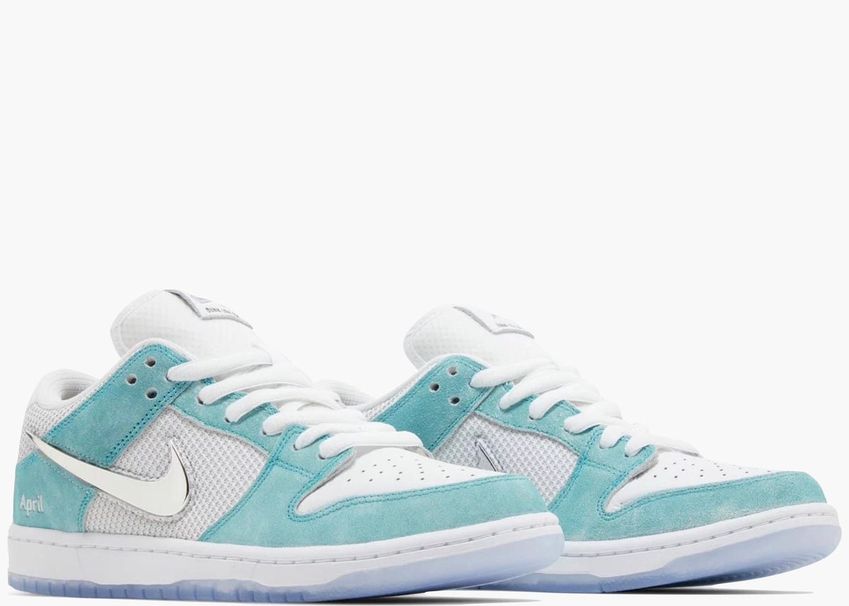 Nike SB Dunk Low April Skateboards FD2562-400 Hype Clothinga Limited Edition