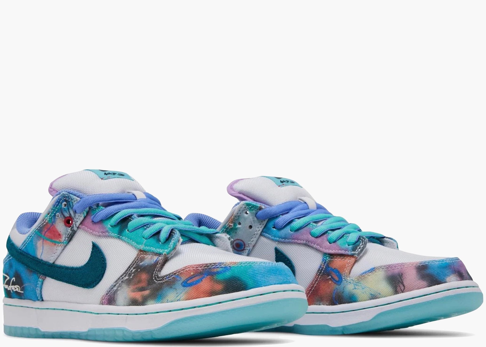 Nike SB Dunk Low Futura Laboratories Bleached Aqua  HF6061-400 Hype Clothinga Limited Edition
