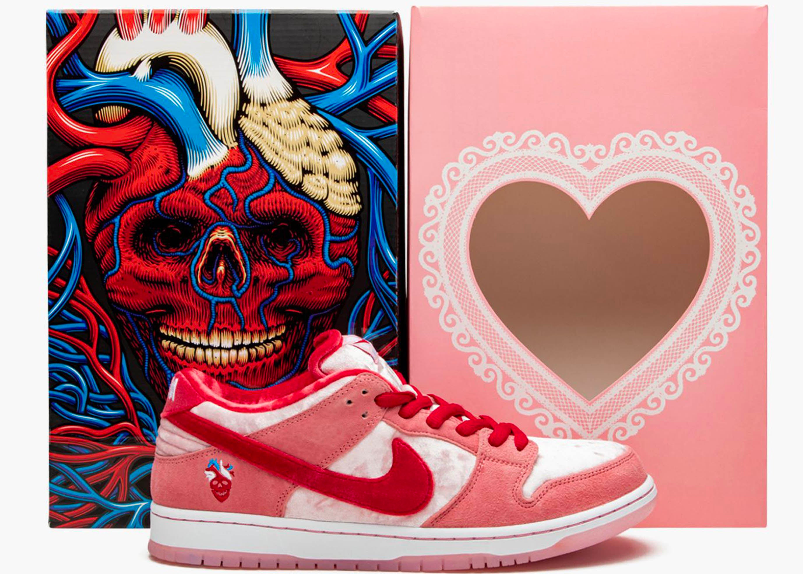 Nike SB Dunk Low Pro Strange Love Special Box CT2552-800A Hype Clothinga Limited Edition