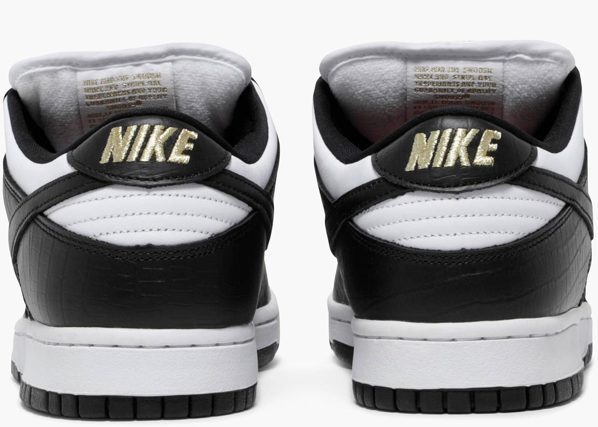 Nike SB Dunk Low Supreme Black DH3228 102 Hype Clothinga