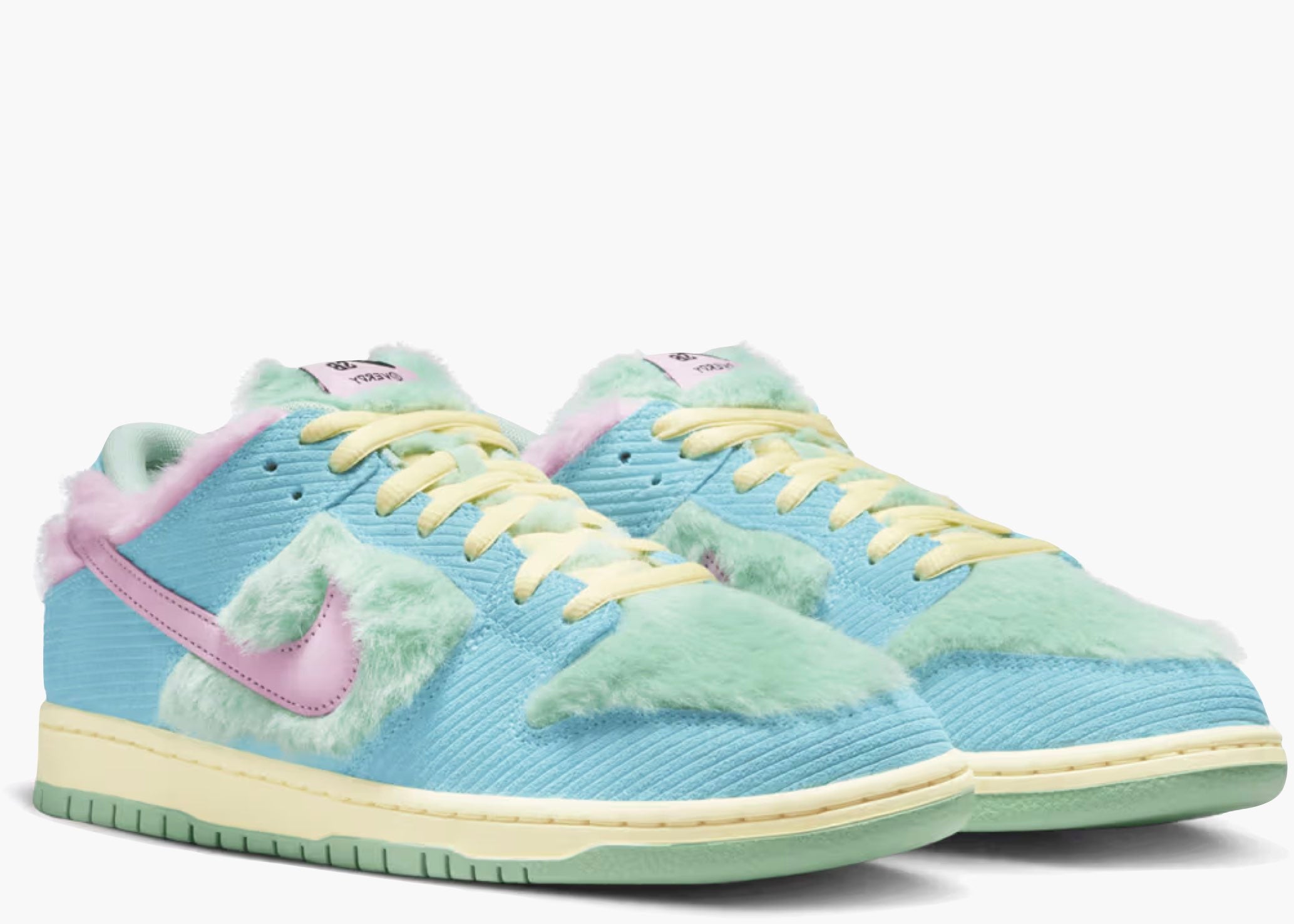 Nike SB Dunk Low Verdy Visty 
FN6040-400 hype clothinga limited edition