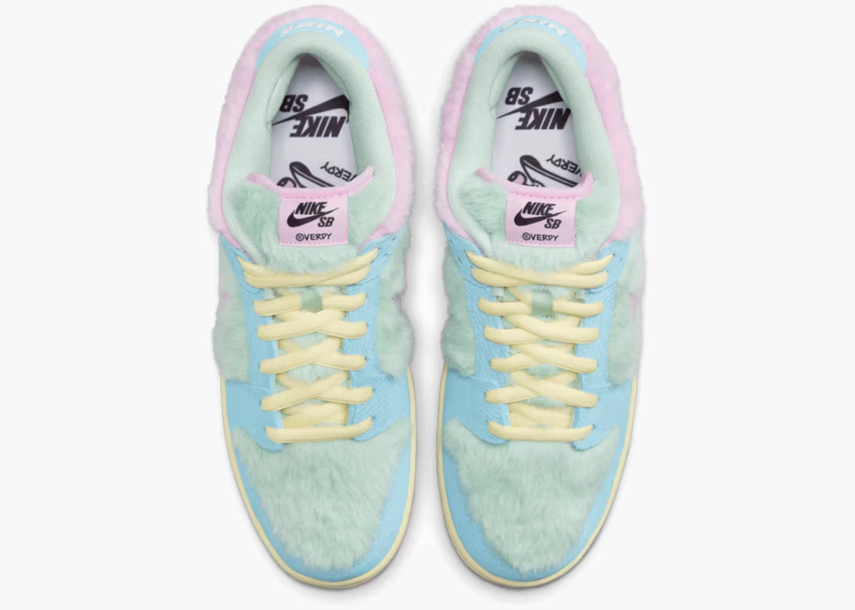 Nike SB Dunk Low Verdy Visty 
FN6040-400 hype clothinga limited edition