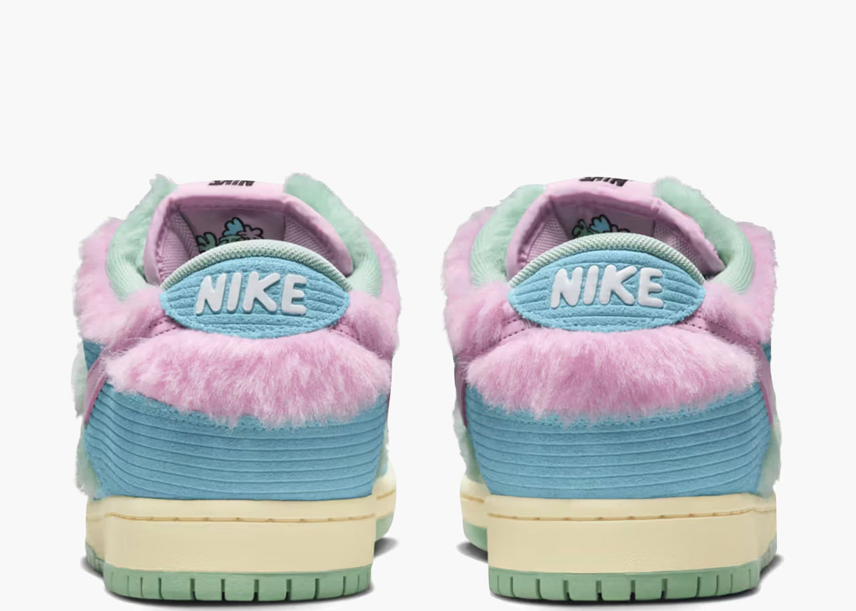 Nike SB Dunk Low Verdy Visty 
FN6040-400 hype clothinga limited edition