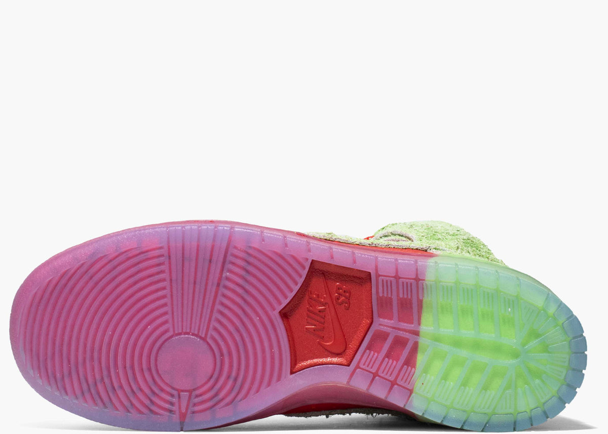 Nike Sb Dunk High Strawberry Cough Hype Clothinga Limited Edition