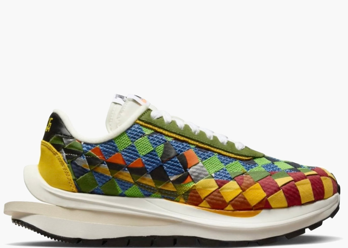 Nike VaporWaffle Woven sacai Jean Paul Gaultier Green Gusto DR5209-300 Hype Clothinga Limited Edition