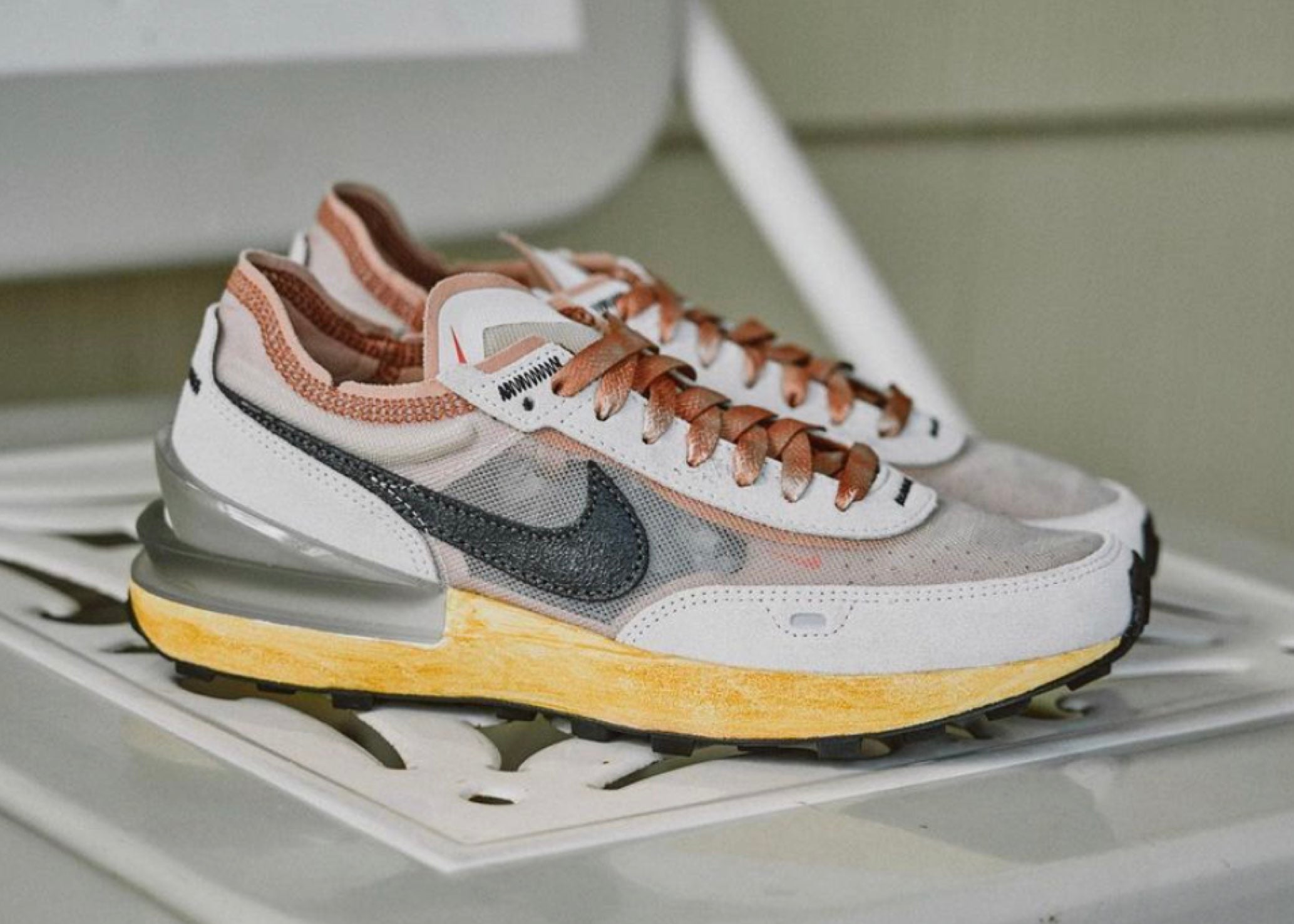 Nike Waffle One The Whitaker Group / Social Status