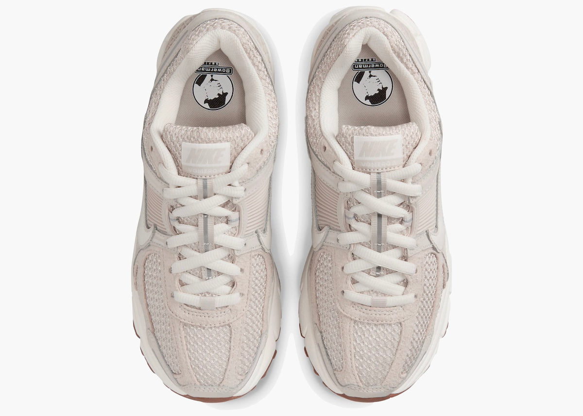 Nike Zoom Vomero 5 Light Orewood Brown (W) FZ3780-101 Hype Clothinga Limited Edition