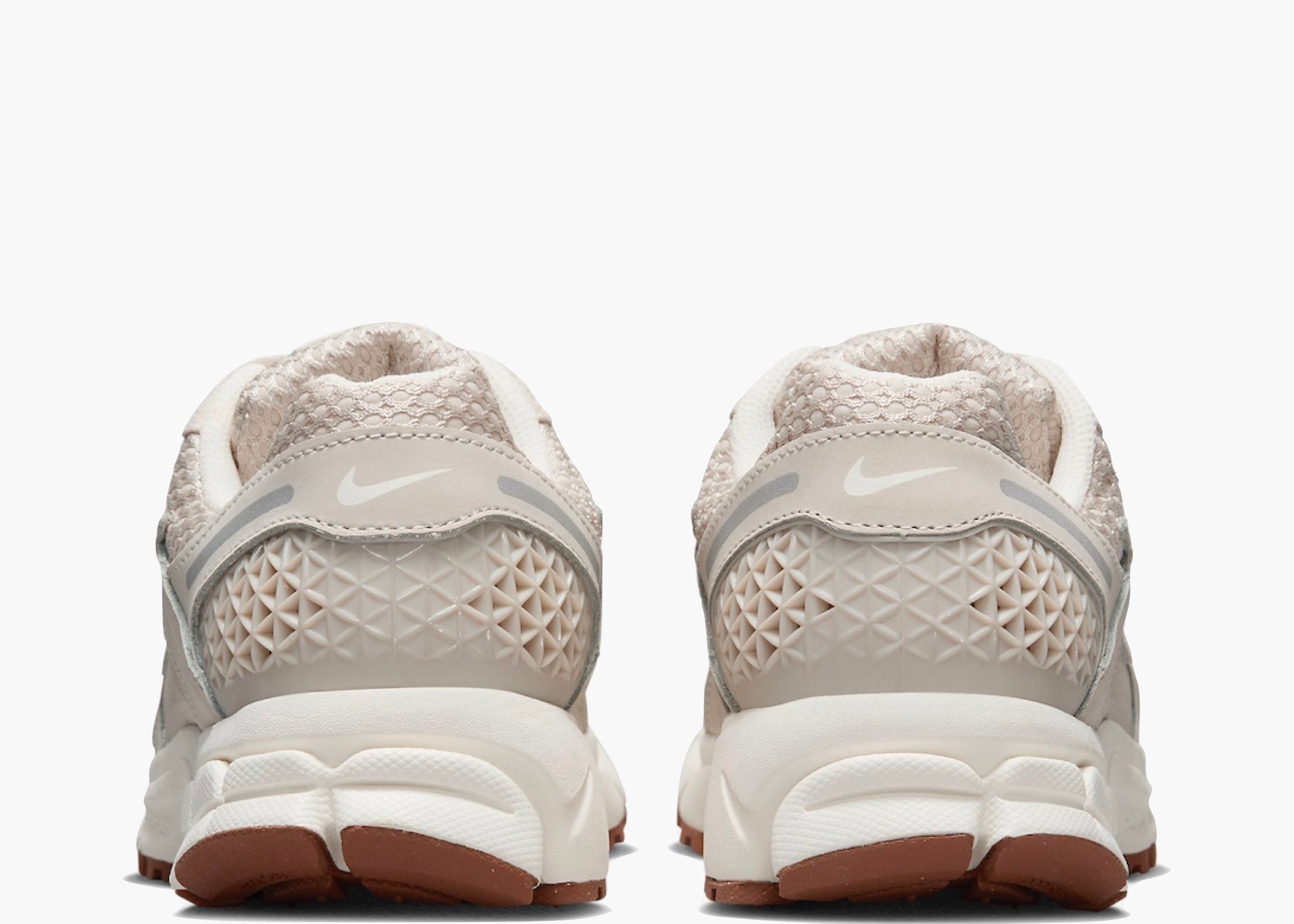 Nike Zoom Vomero 5 Light Orewood Brown (W) FZ3780-101 Hype Clothinga Limited Edition