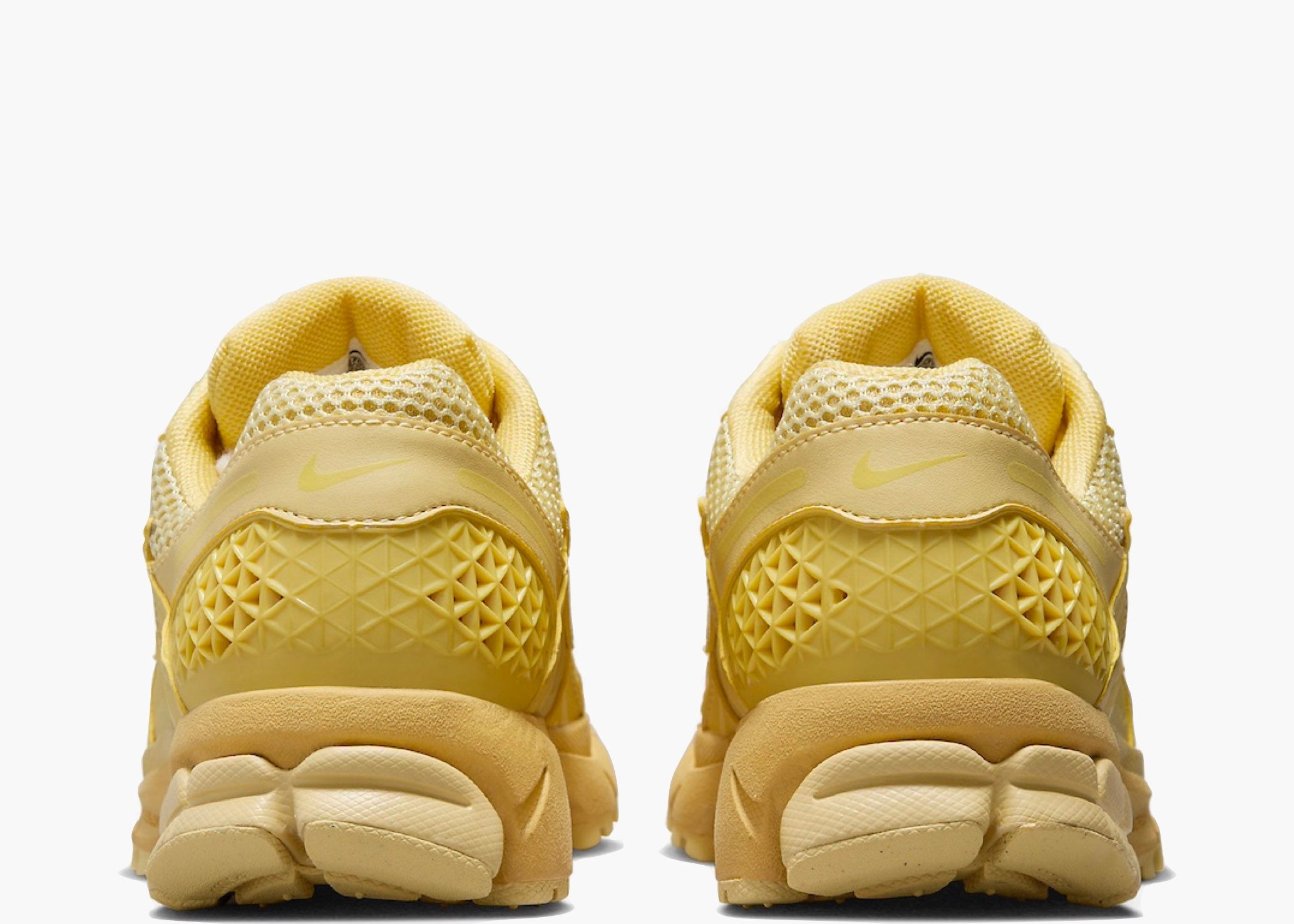 Nike Zoom Vomero 5 Saturn Gold (W) FQ7079-700 Hype Clothinga Limited Edition