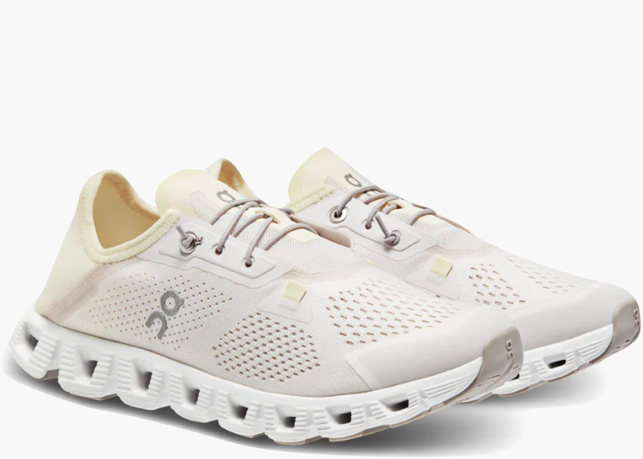 On Running Cloud 5 Sand White (Women's)   3WD10541178 Hype Clothinga Limited Edition