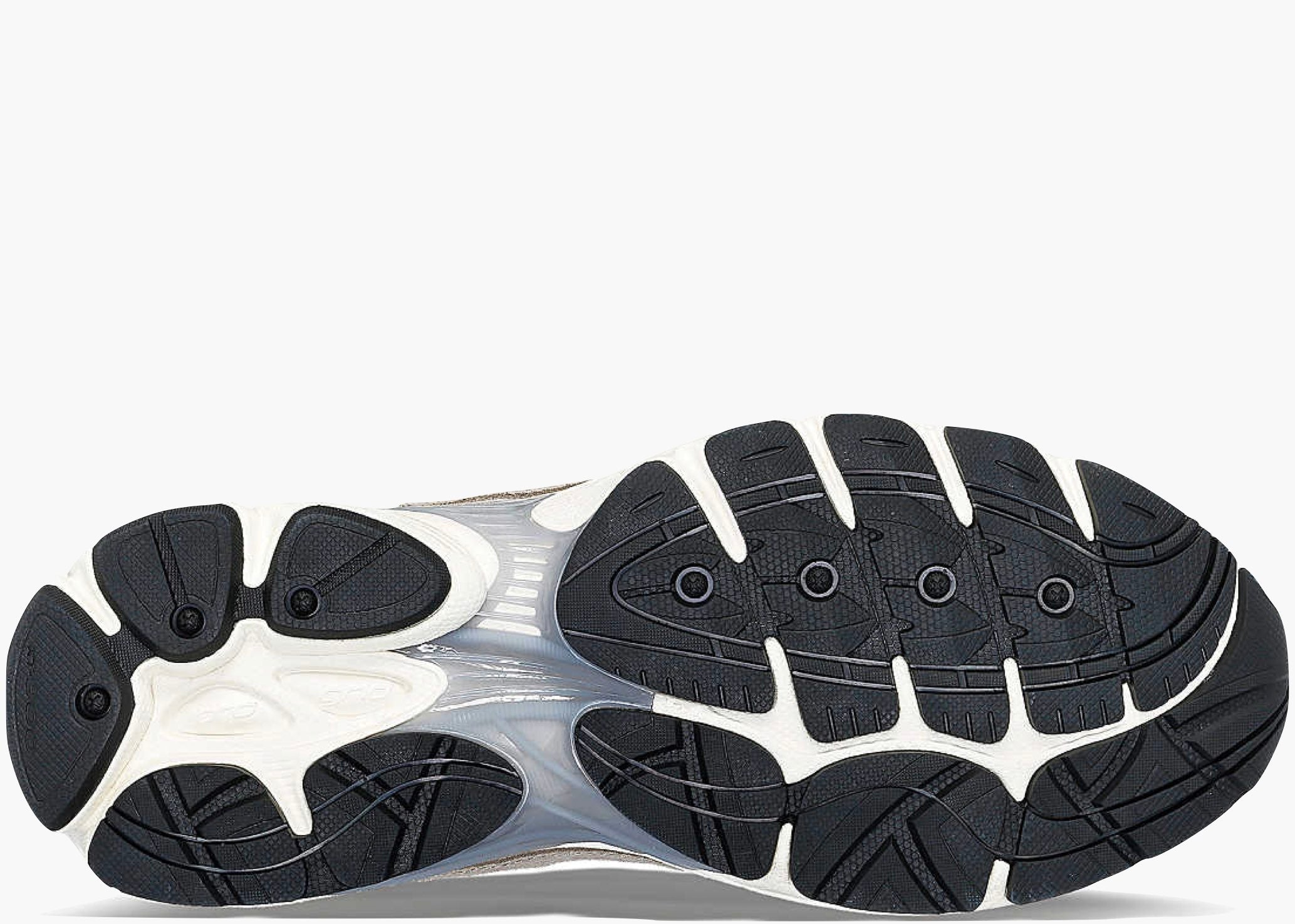 Saucony ProGrid Omni 9 Premium Grey  S70740-10 Hype Clothinga Limited Edition