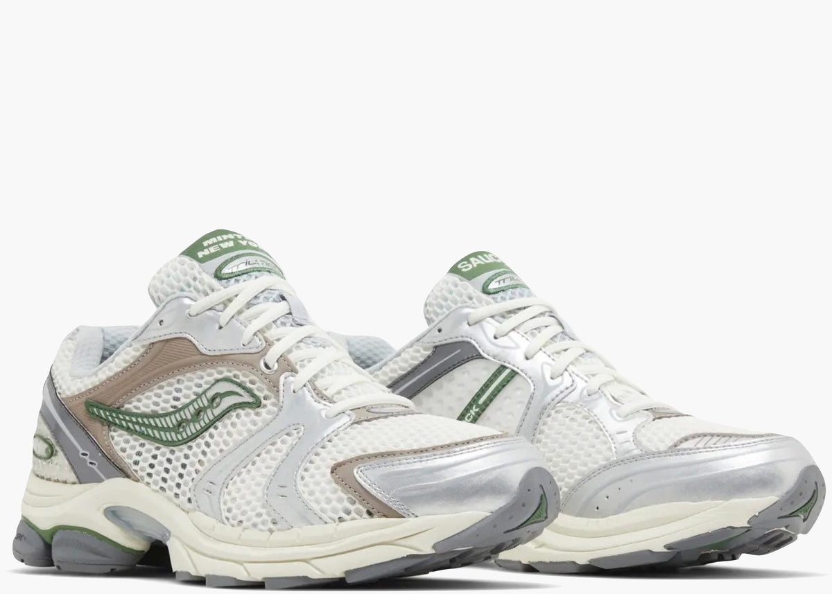 Saucony ProGrid Triumph 4 Minted NY S70865-1 Hype Clothinga Limited Edition
