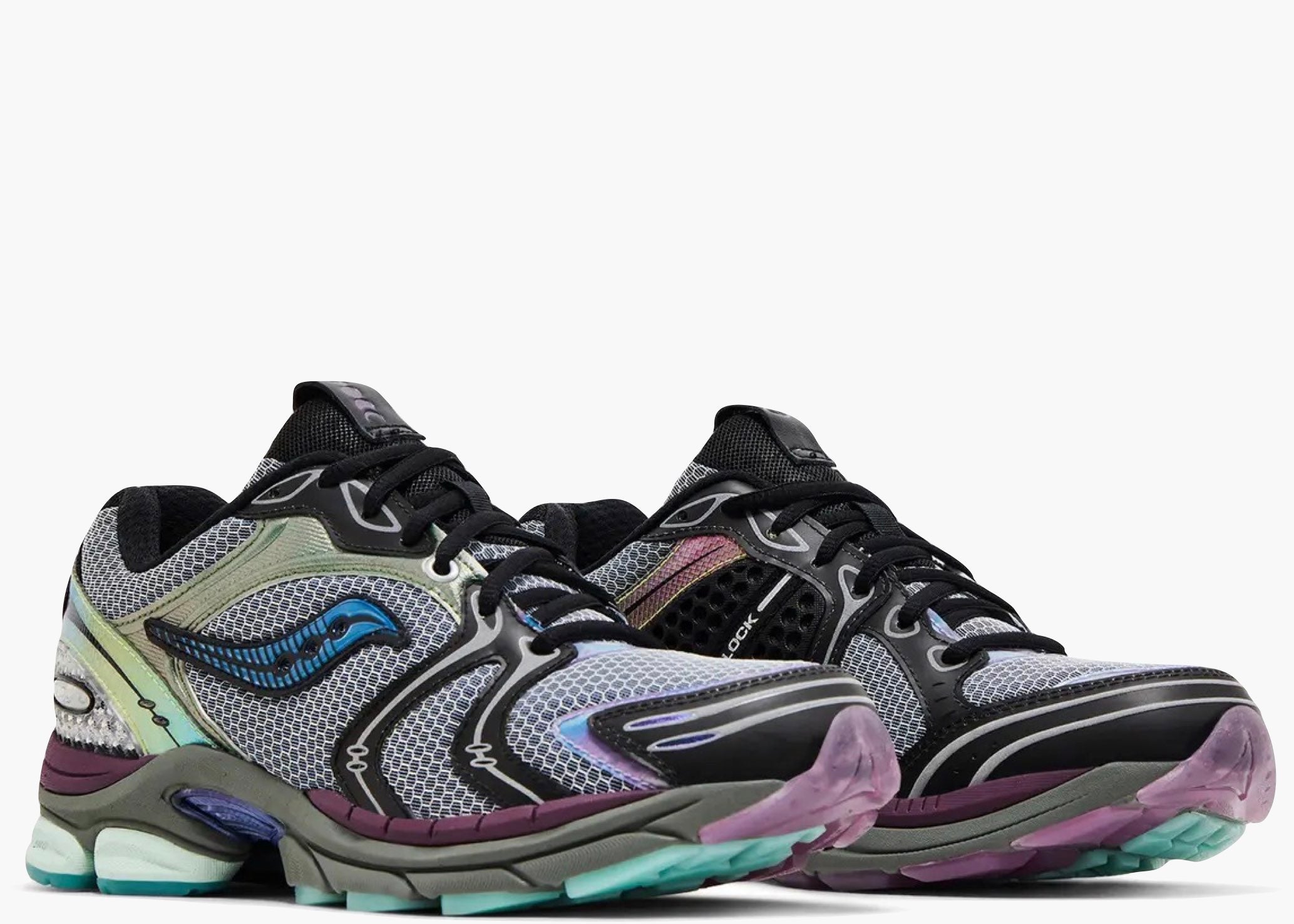 Saucony ProGrid Triumph 4 Winter Solstice Holographic S70838-3 Hype Clothinga Limited Edition