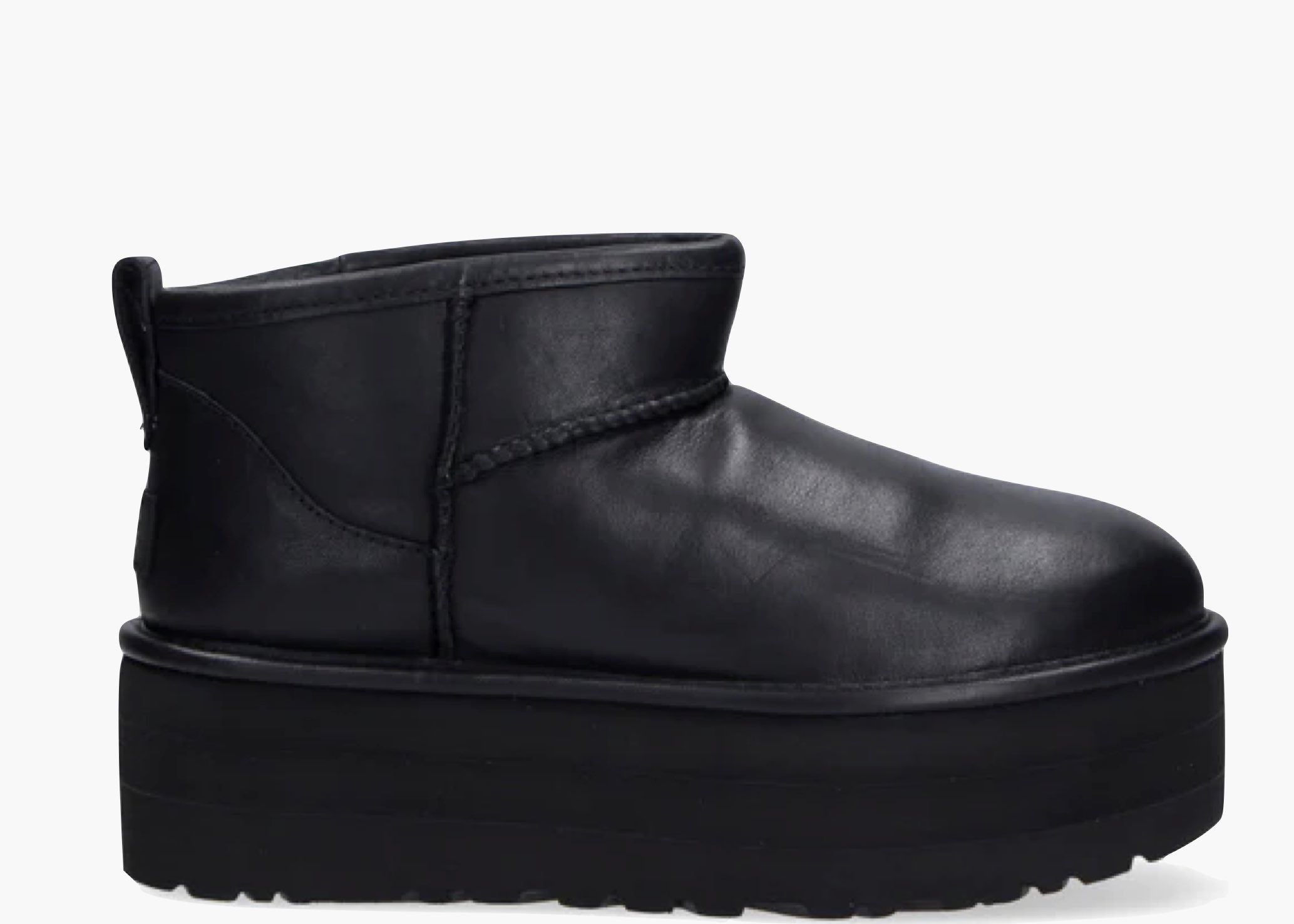 UGG Classic Ultra Mini Platform Boot Black Leather (W) 1141510-BLLE Hype Clothinga Limited Edition